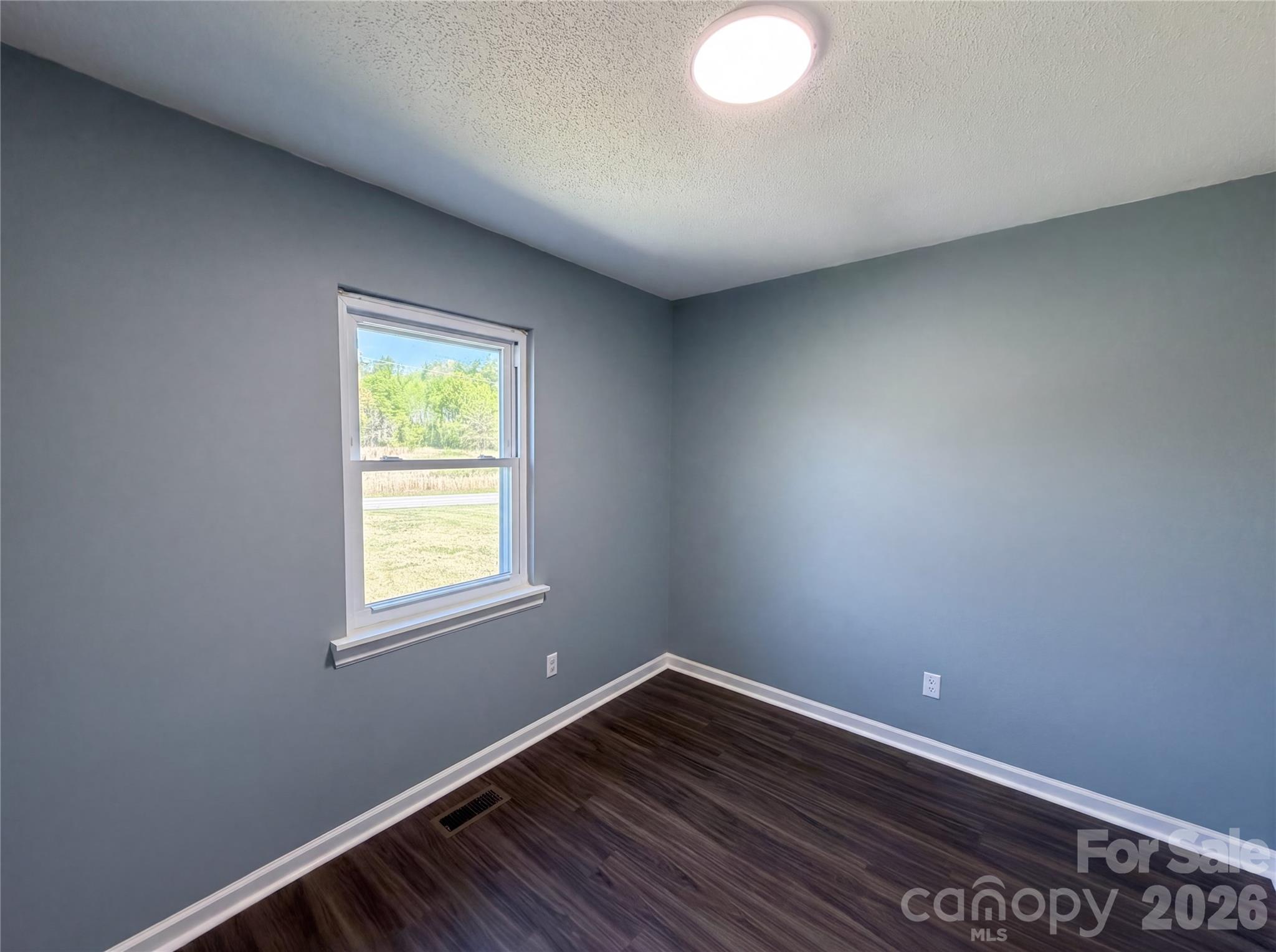 101 Forest Meadow Lane — Salisbury