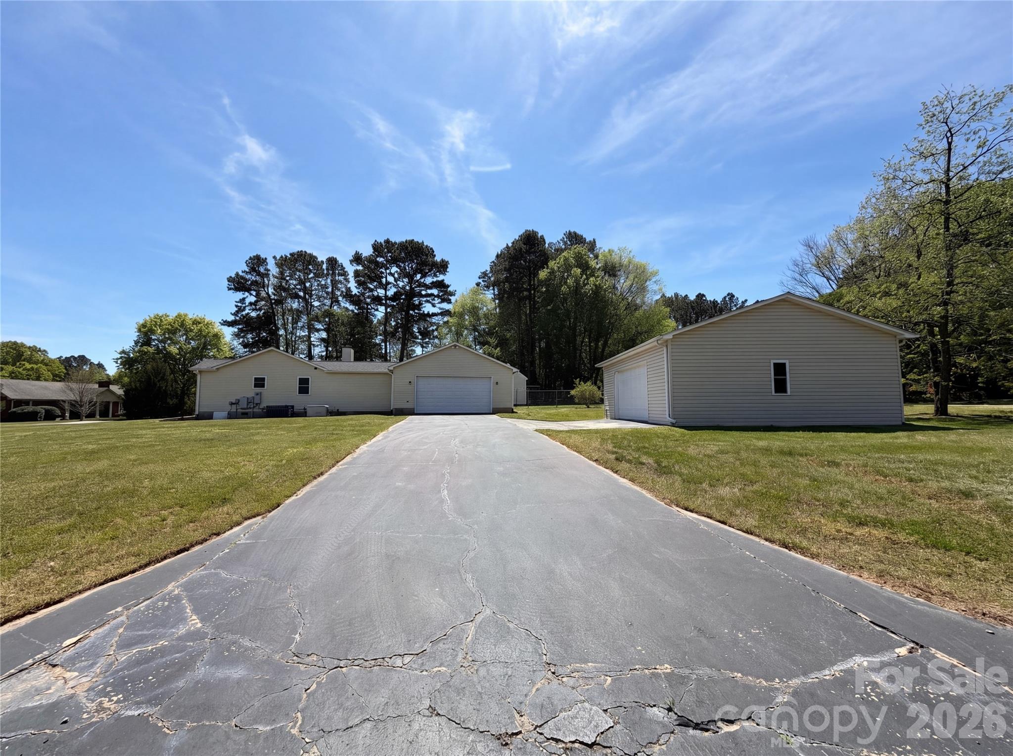 101 Forest Meadow Lane — Salisbury