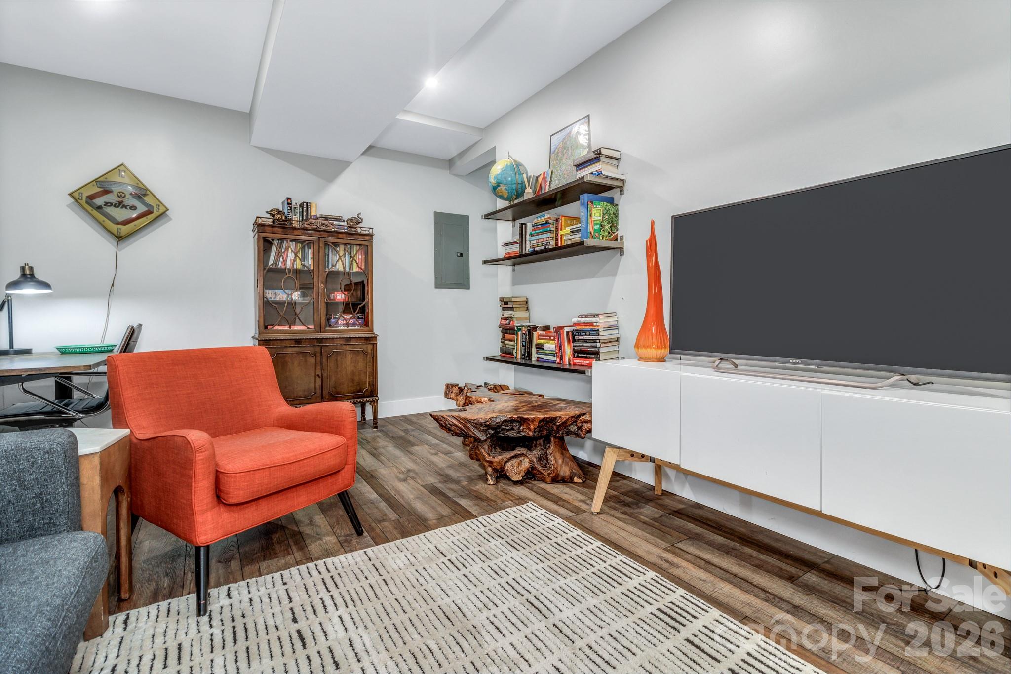 118 Vance Crescent Extension — Asheville