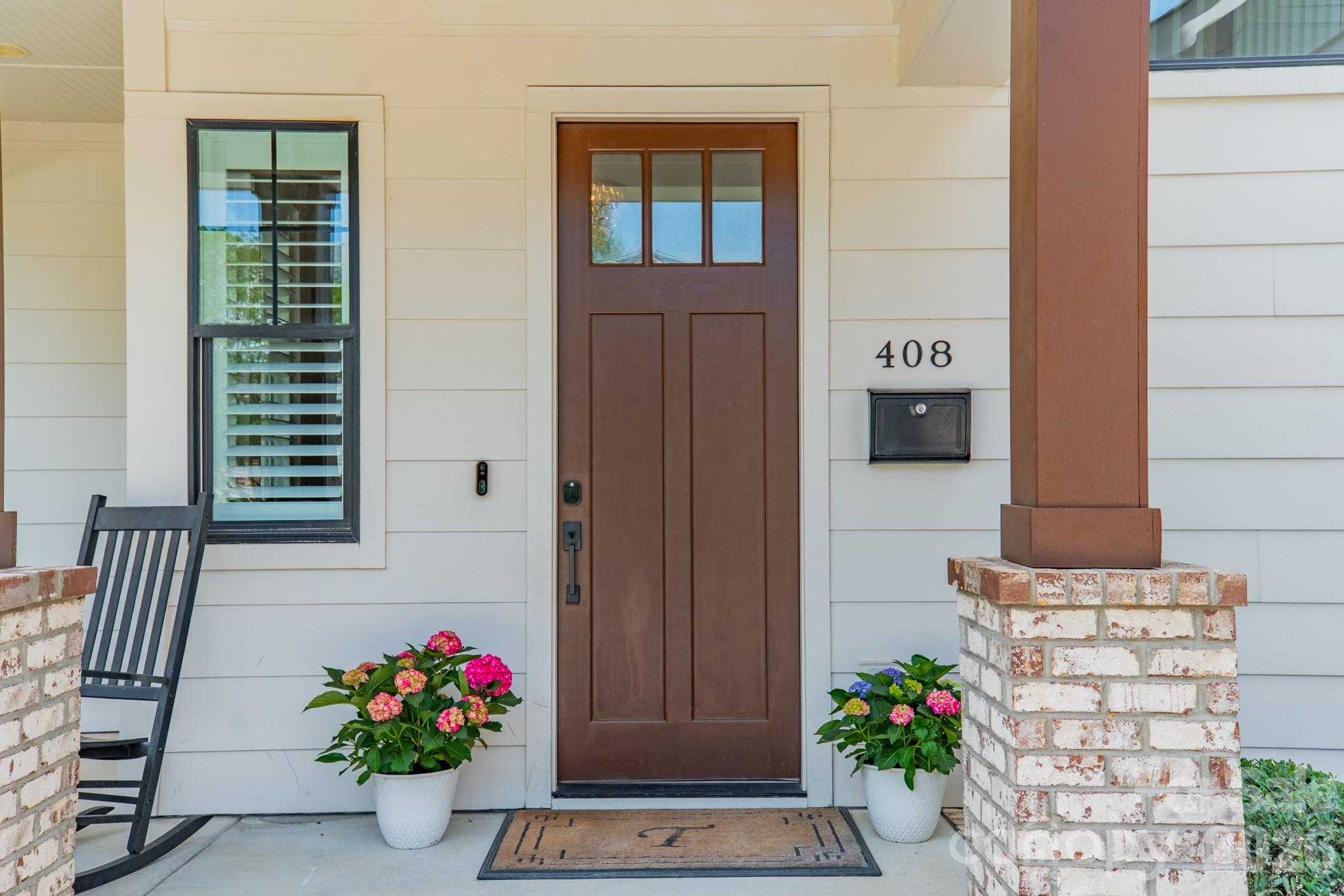 408 Melbourne Court — Charlotte