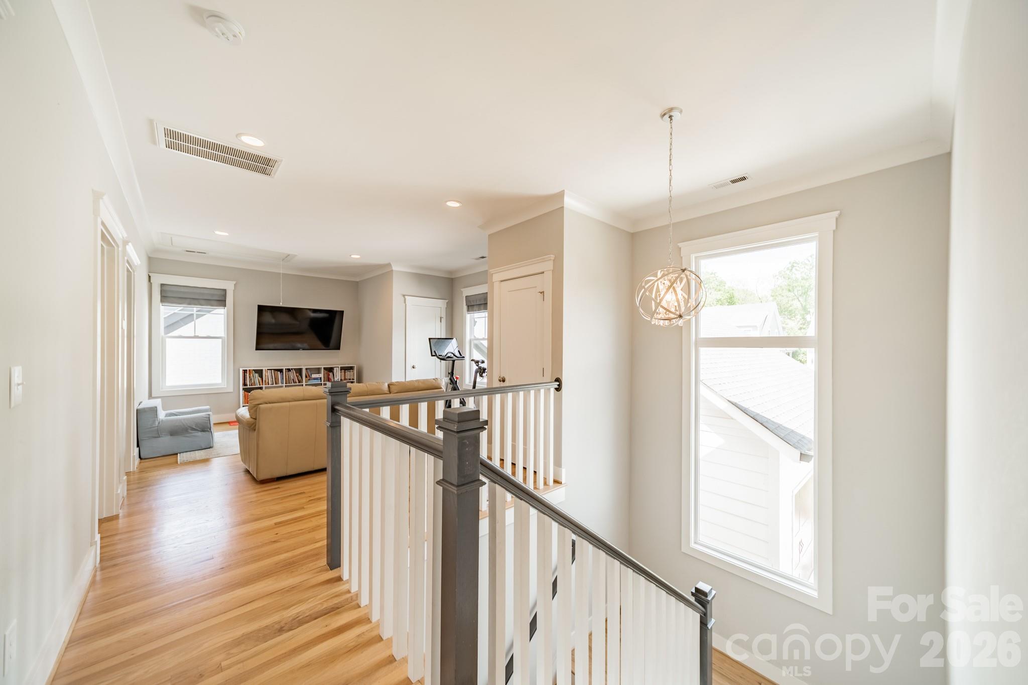 408 Melbourne Court — Charlotte