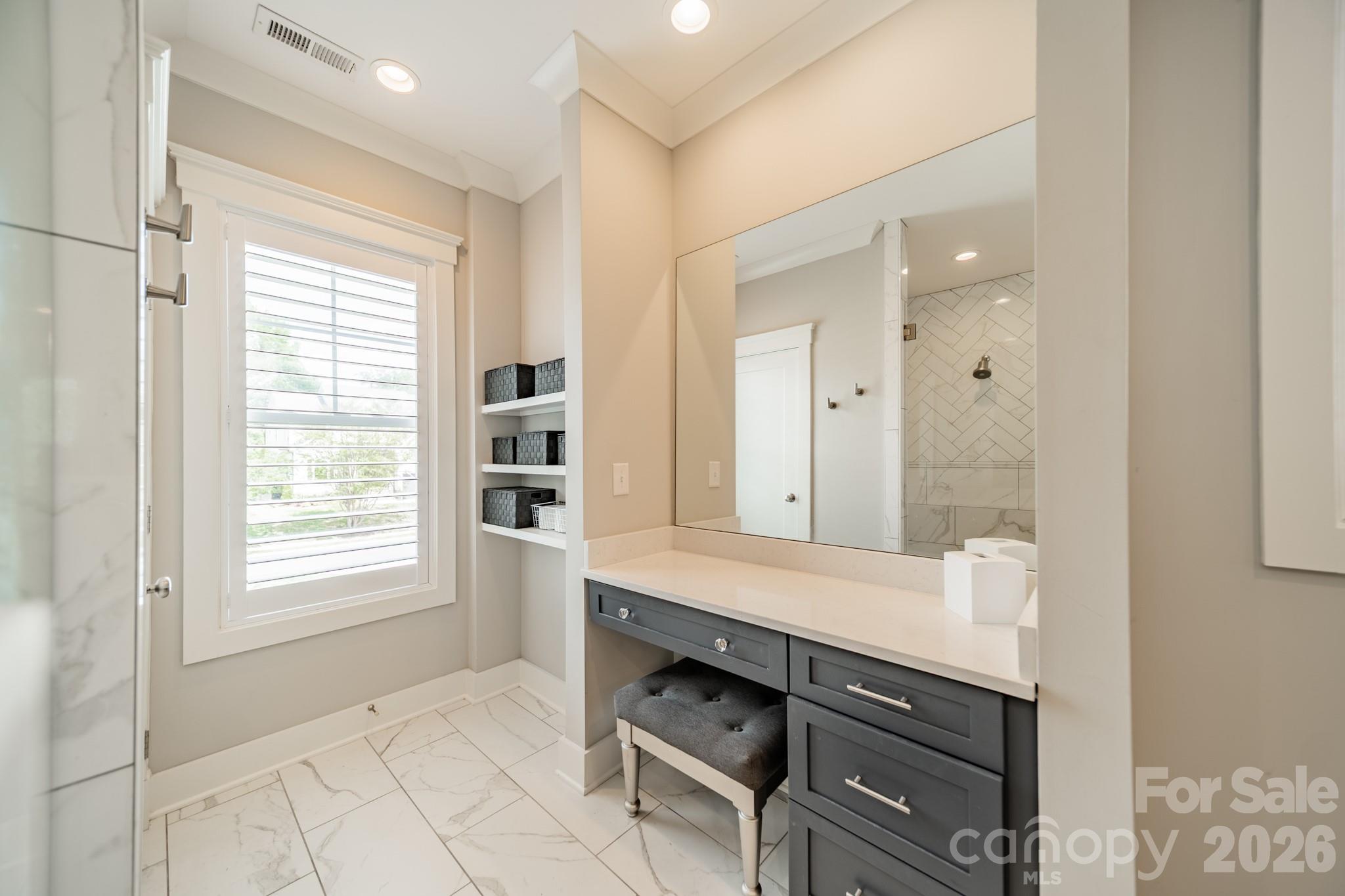 408 Melbourne Court — Charlotte