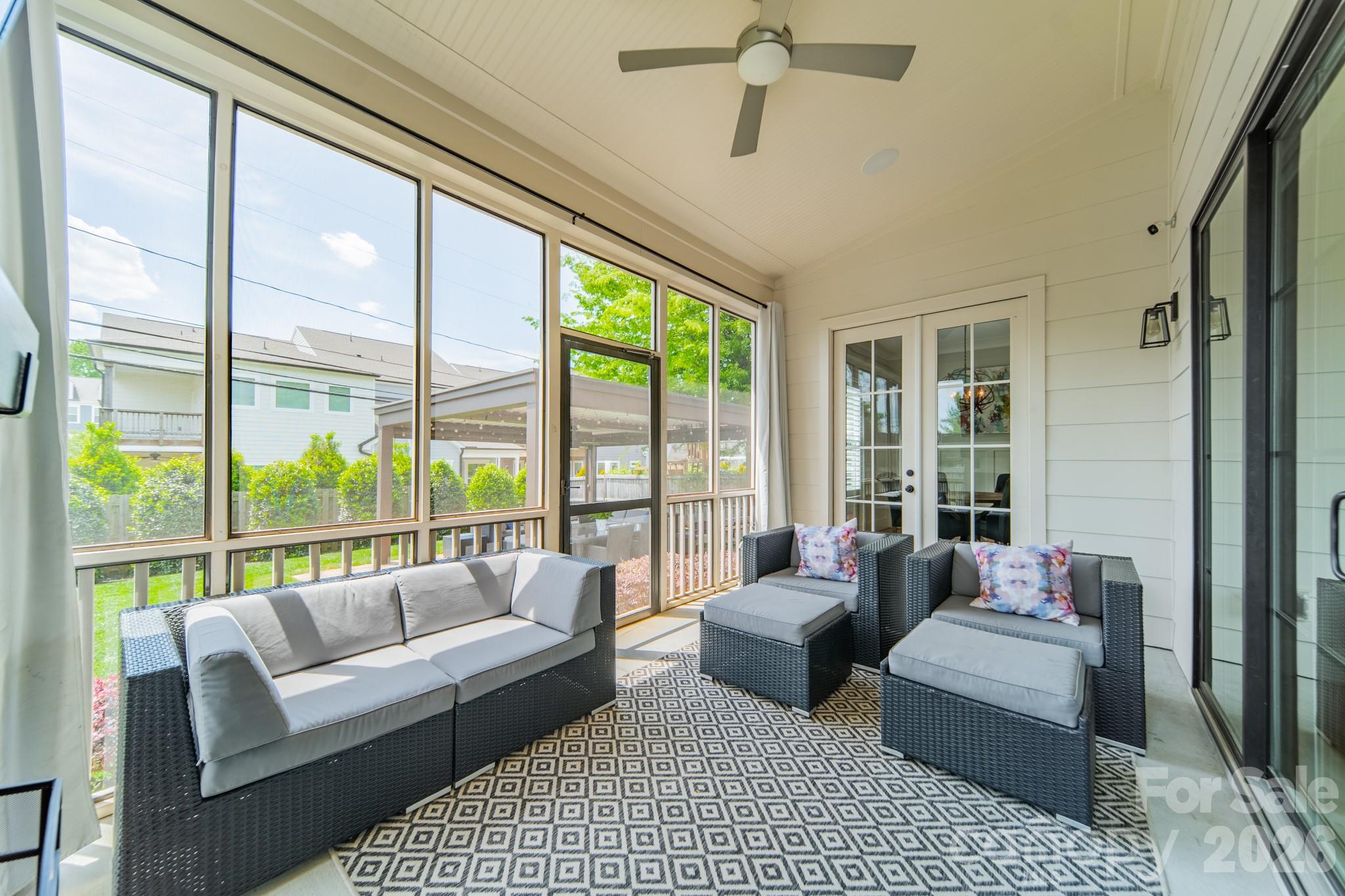 408 Melbourne Court — Charlotte