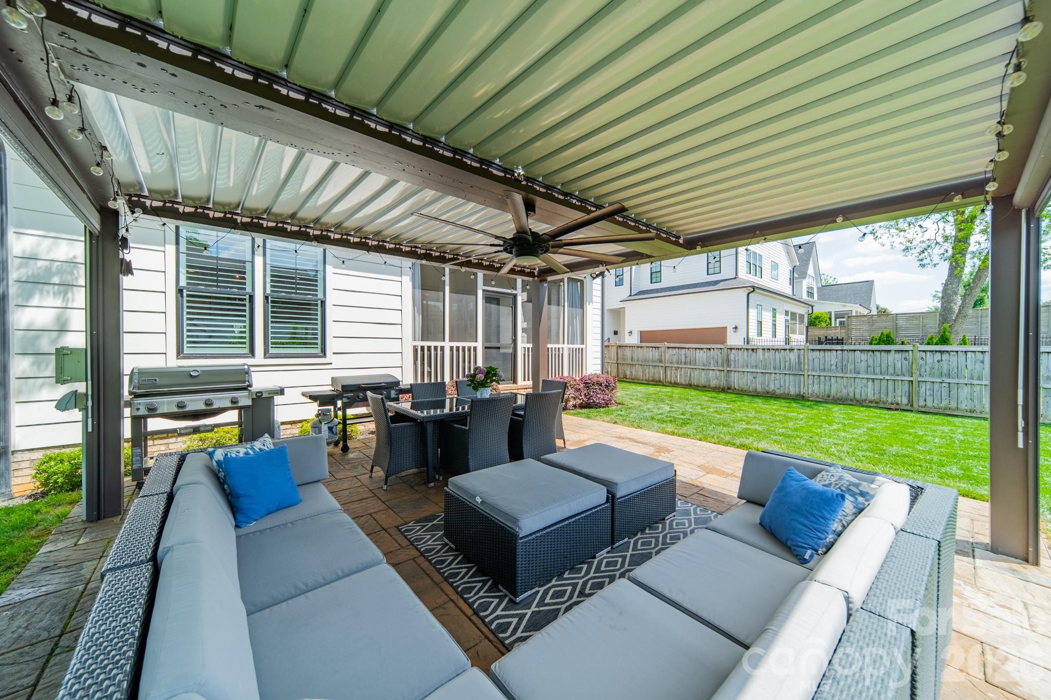 408 Melbourne Court — Charlotte