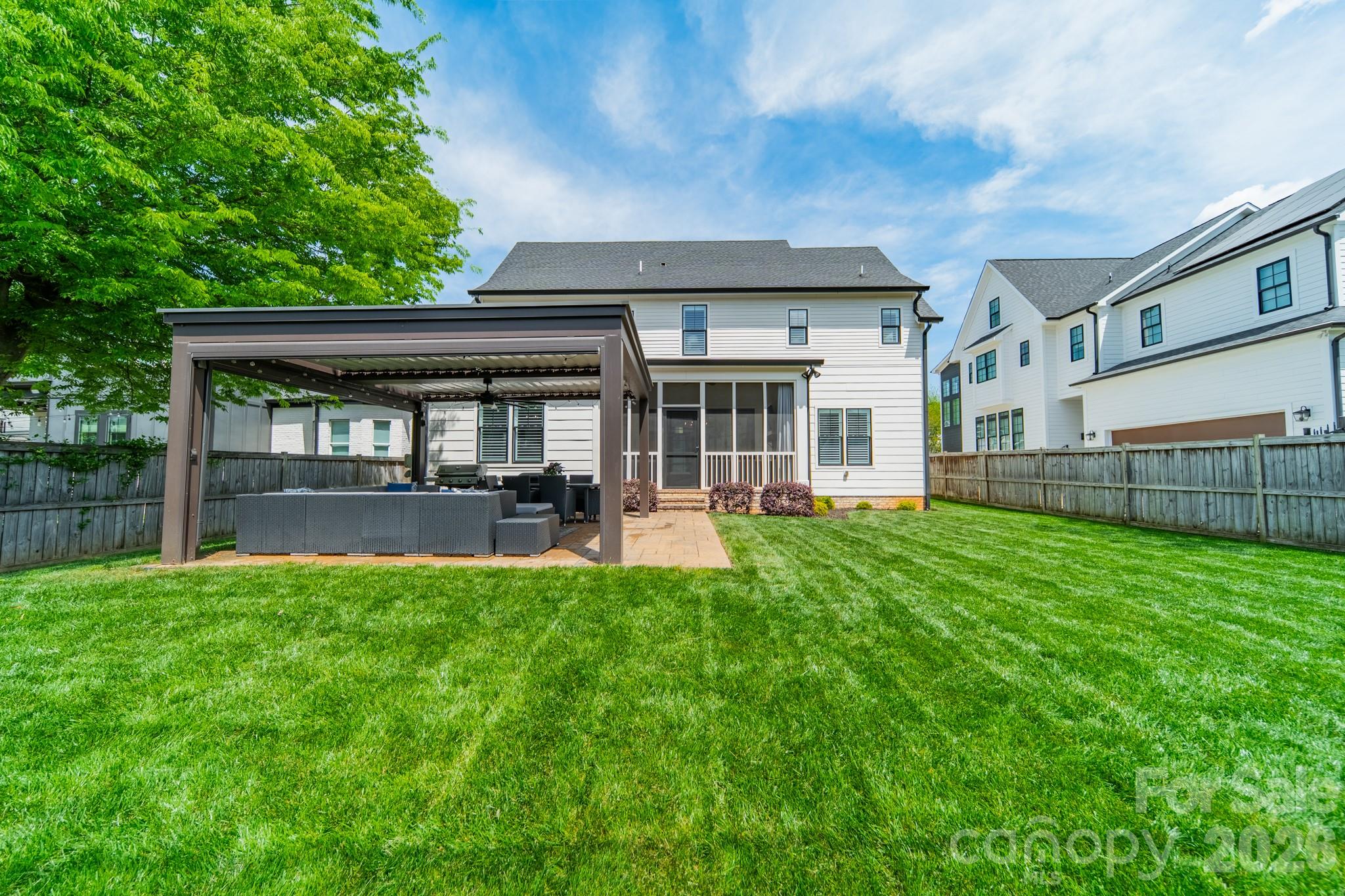 408 Melbourne Court — Charlotte