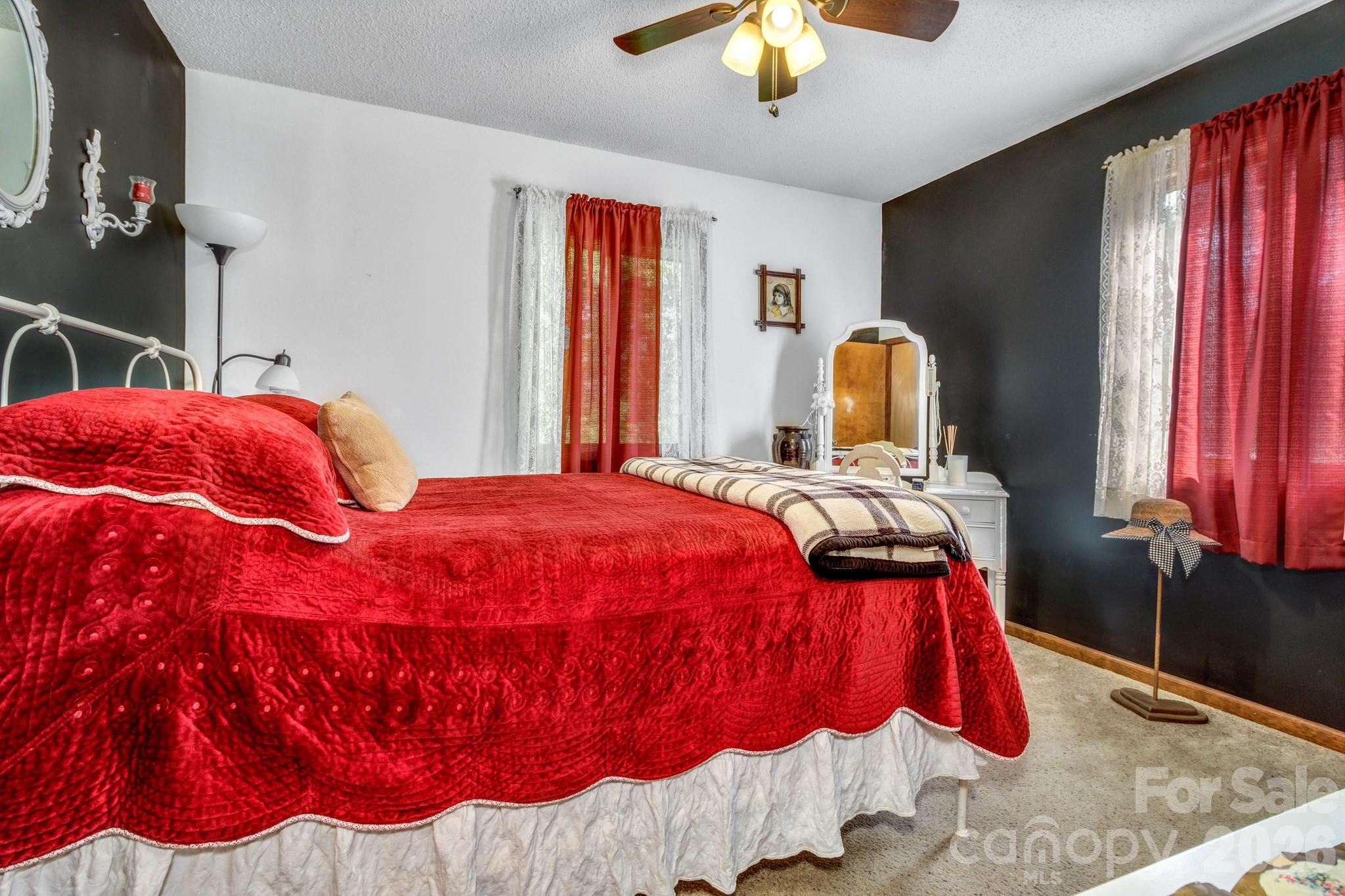218 Brown Road — Hendersonville