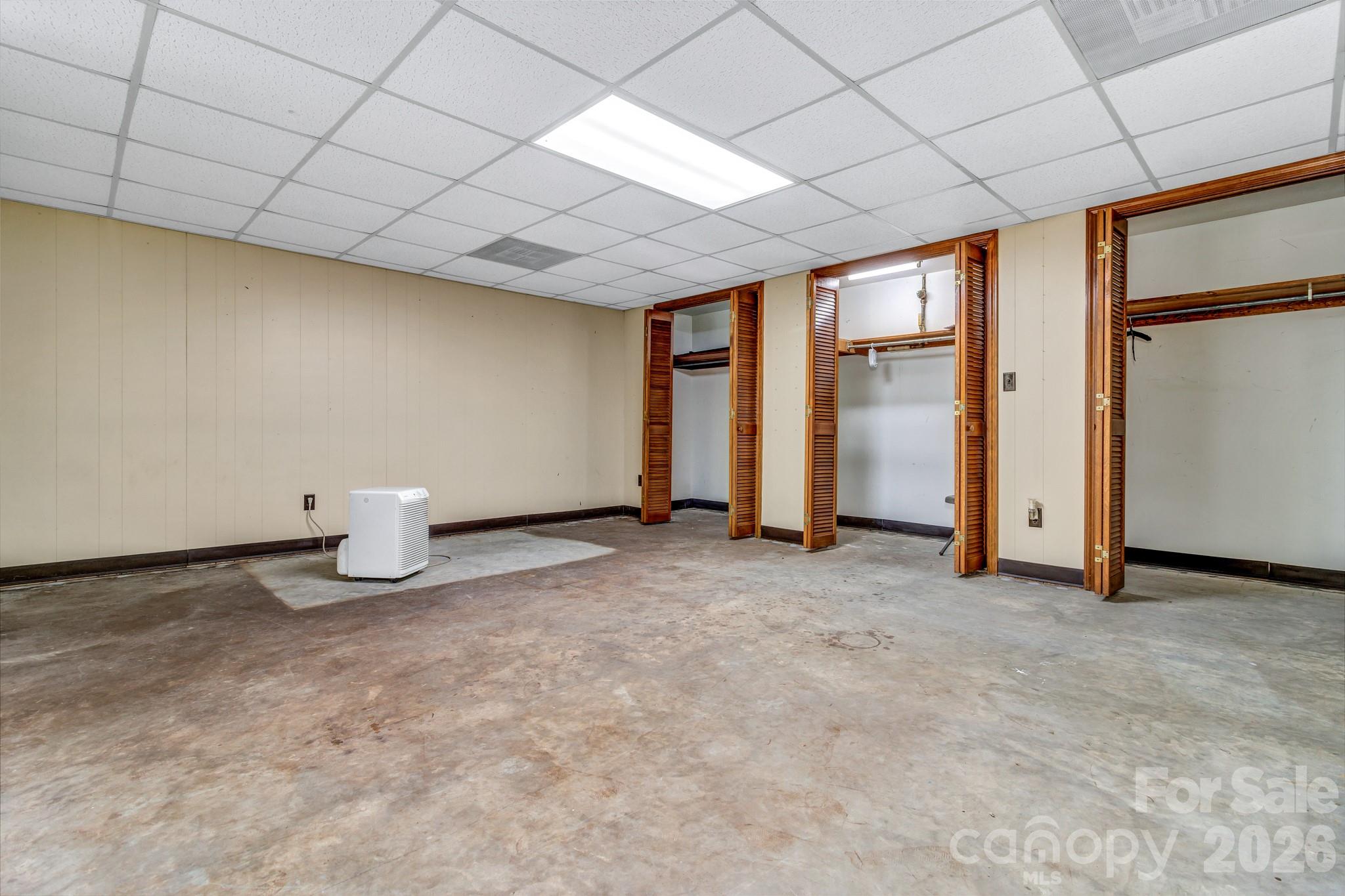 218 Brown Road — Hendersonville