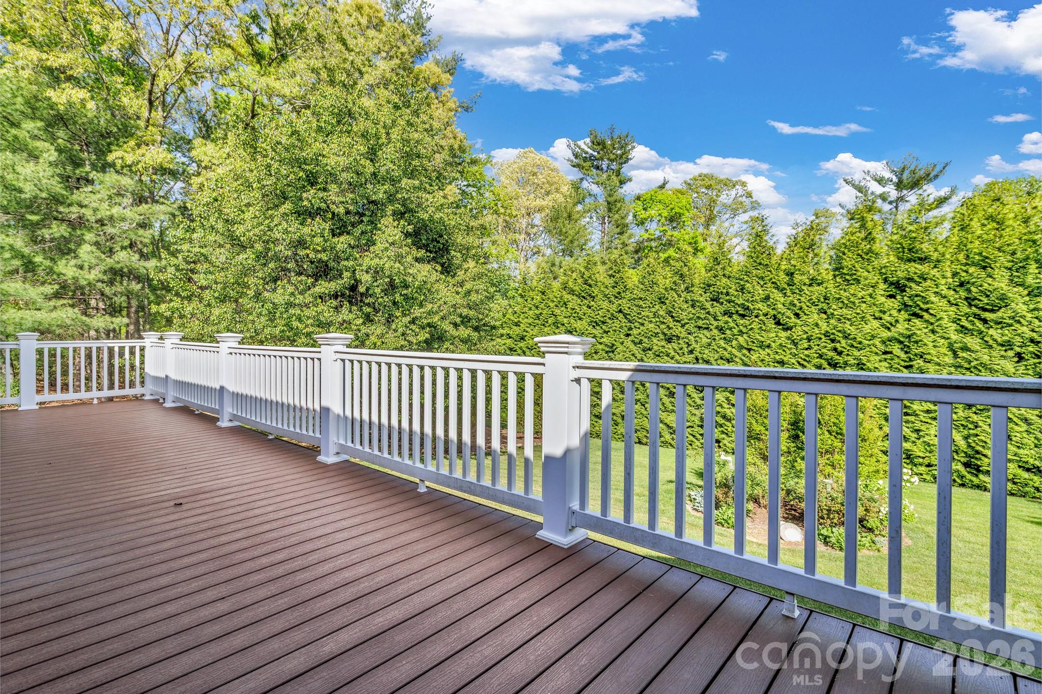 218 Brown Road — Hendersonville