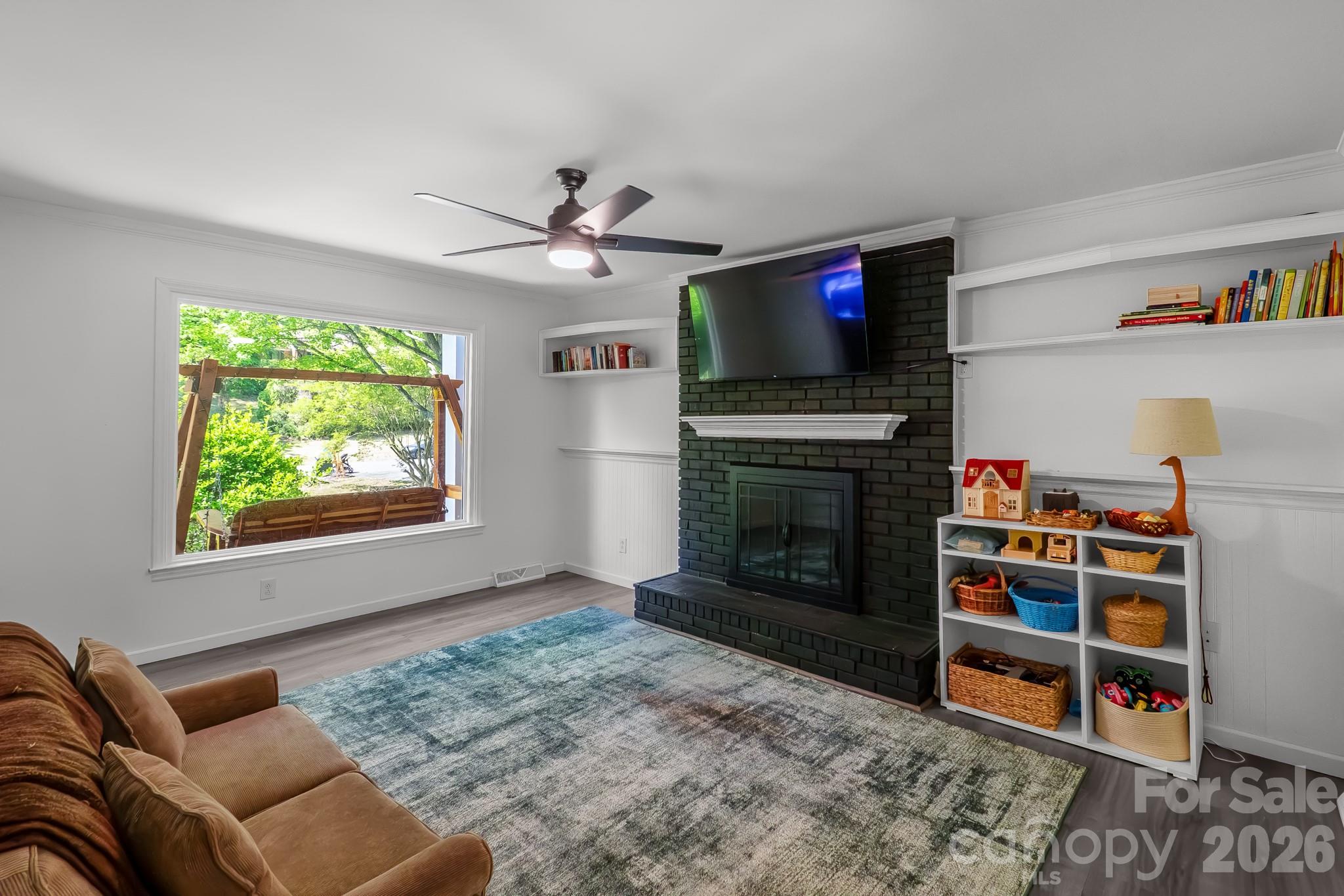 6070 Ferncliff Drive — Concord