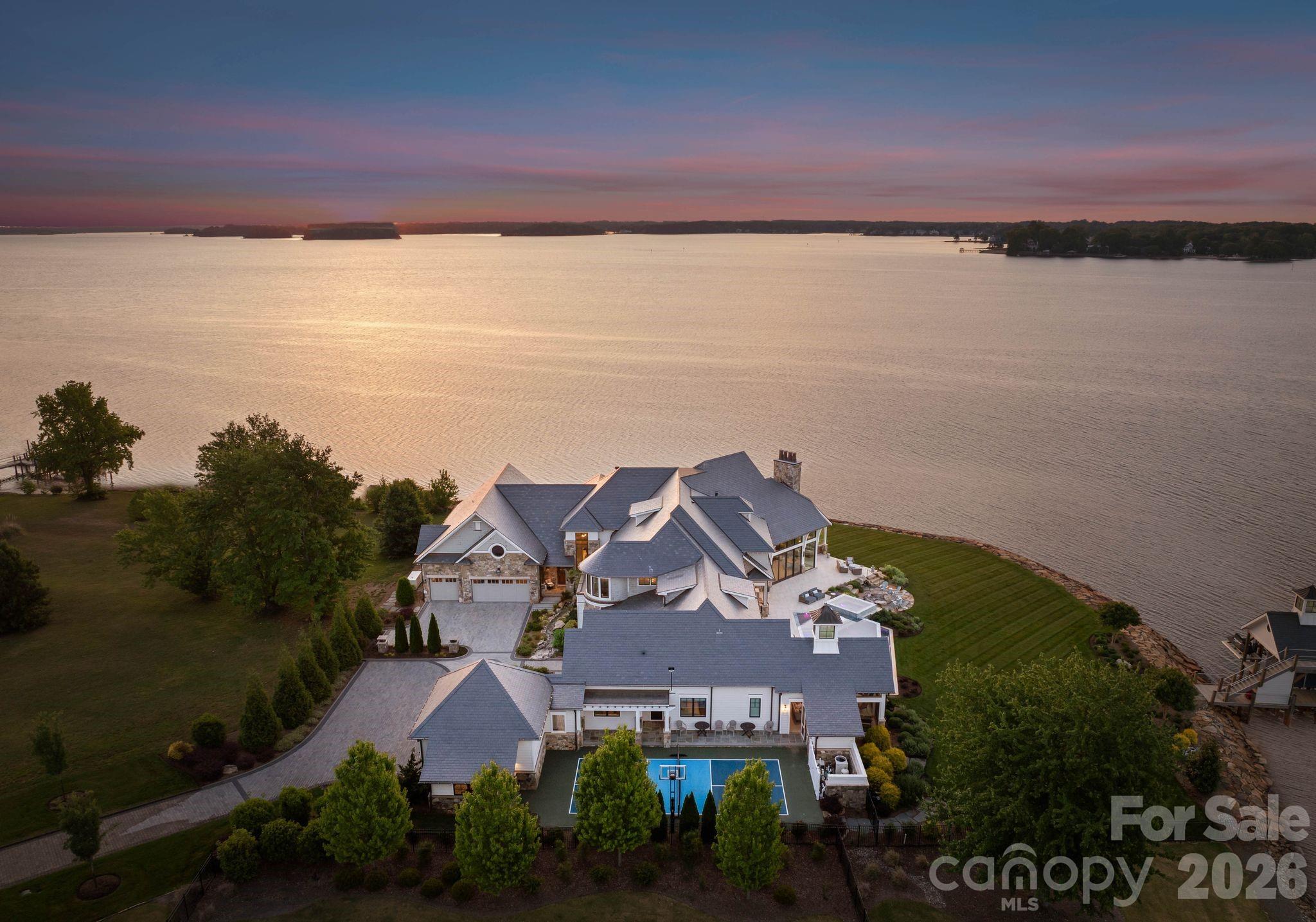 8515 Norman Estates Drive — Denver