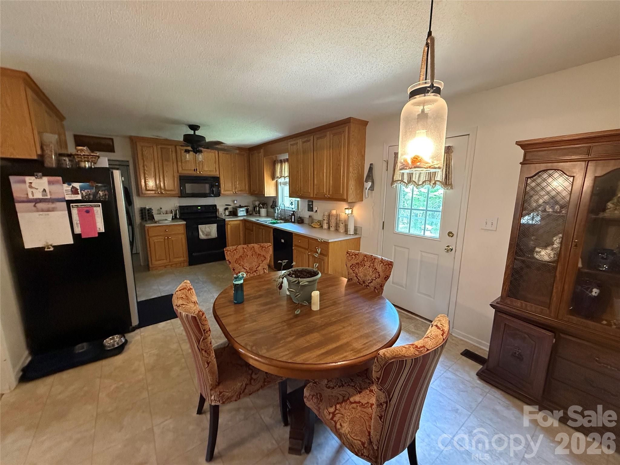600 Blossom Hill Road — Lincolnton