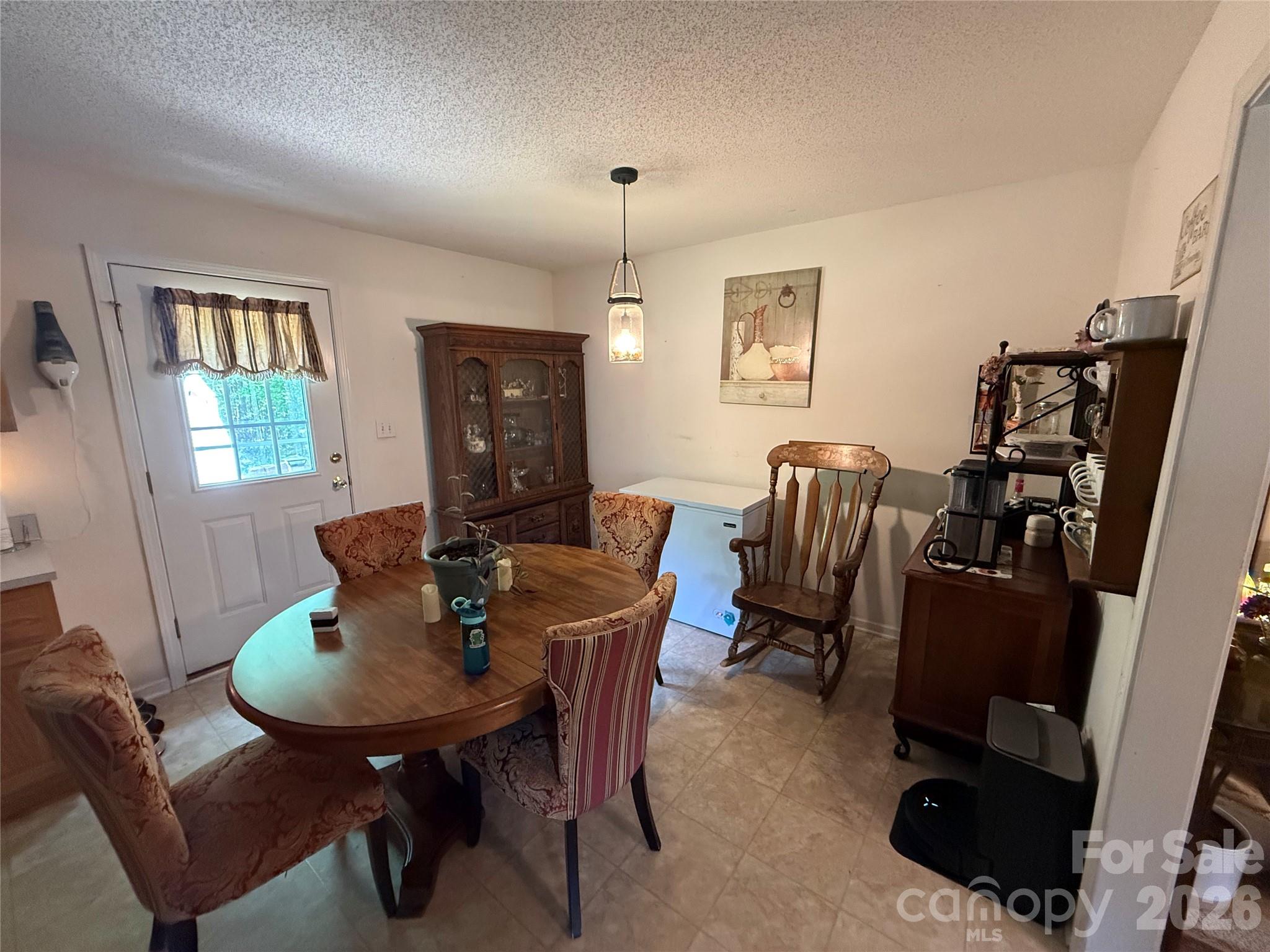 600 Blossom Hill Road — Lincolnton