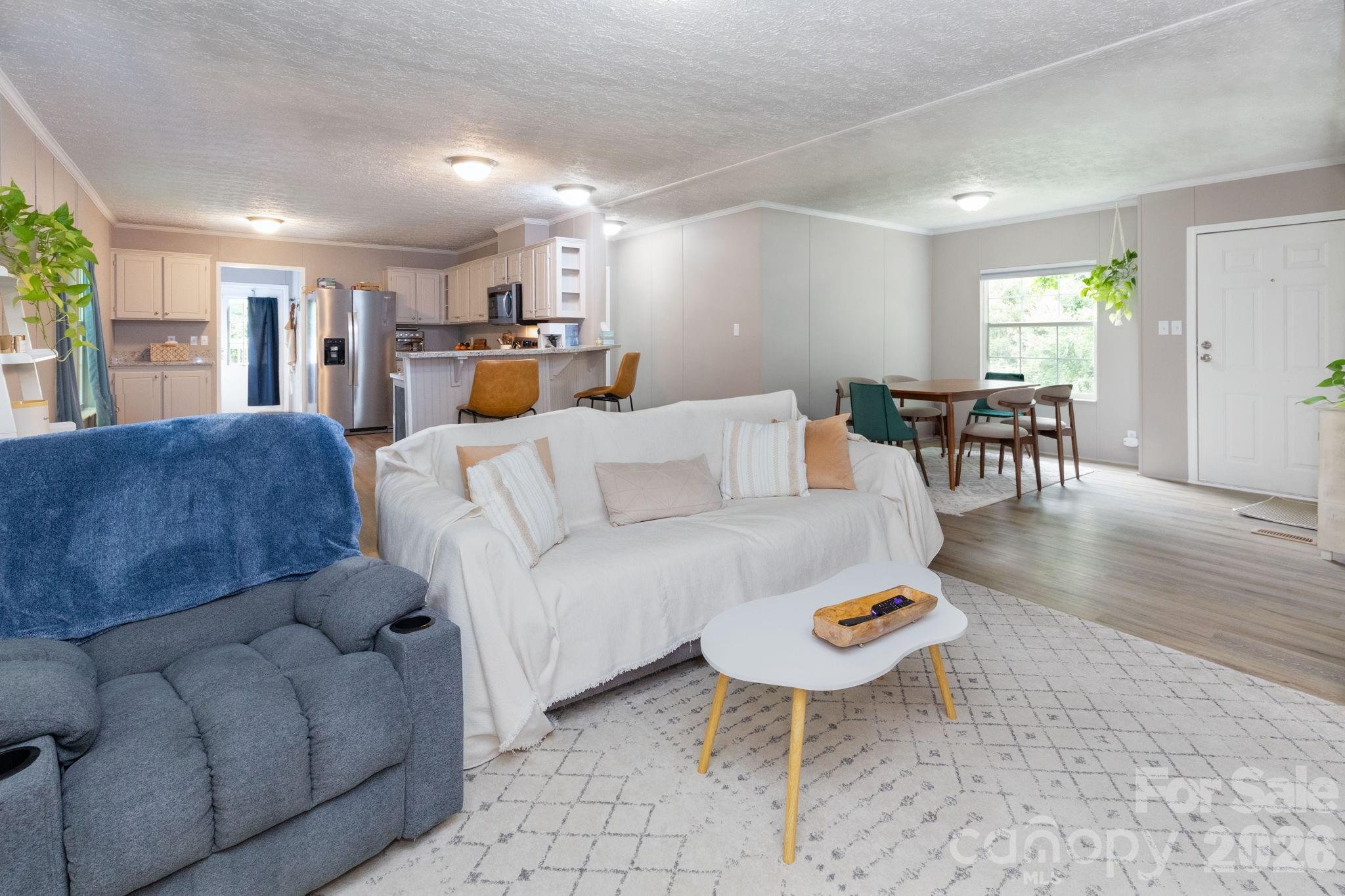 205 Sleepy Hollow Drive — Mars Hill