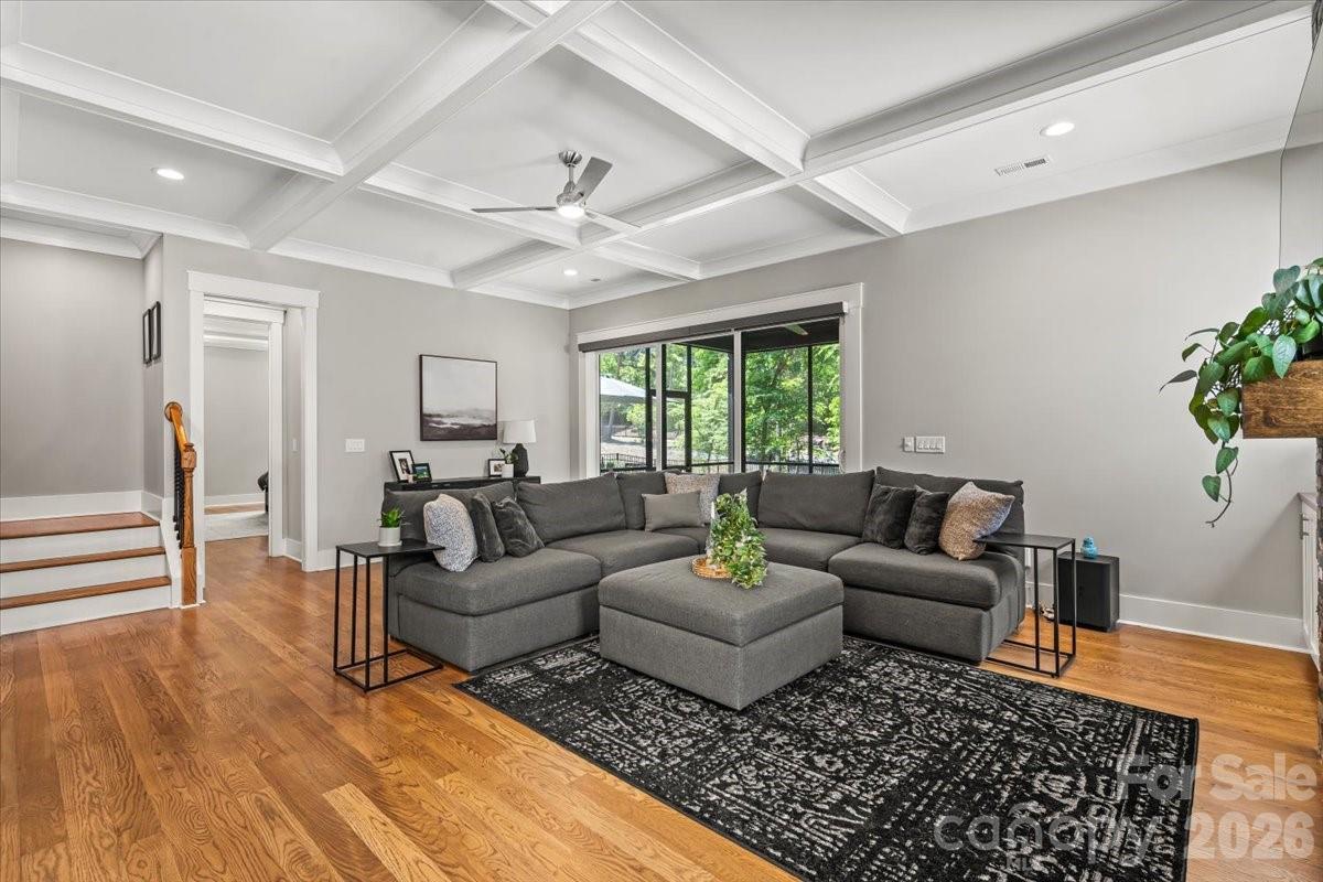 14125 Shelburne Village Drive — Charlotte
