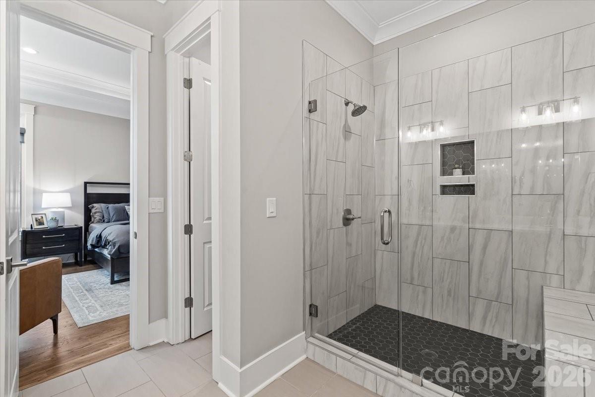 14125 Shelburne Village Drive — Charlotte
