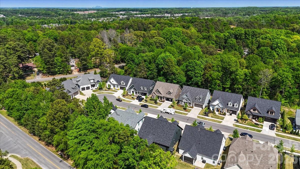 14125 Shelburne Village Drive — Charlotte