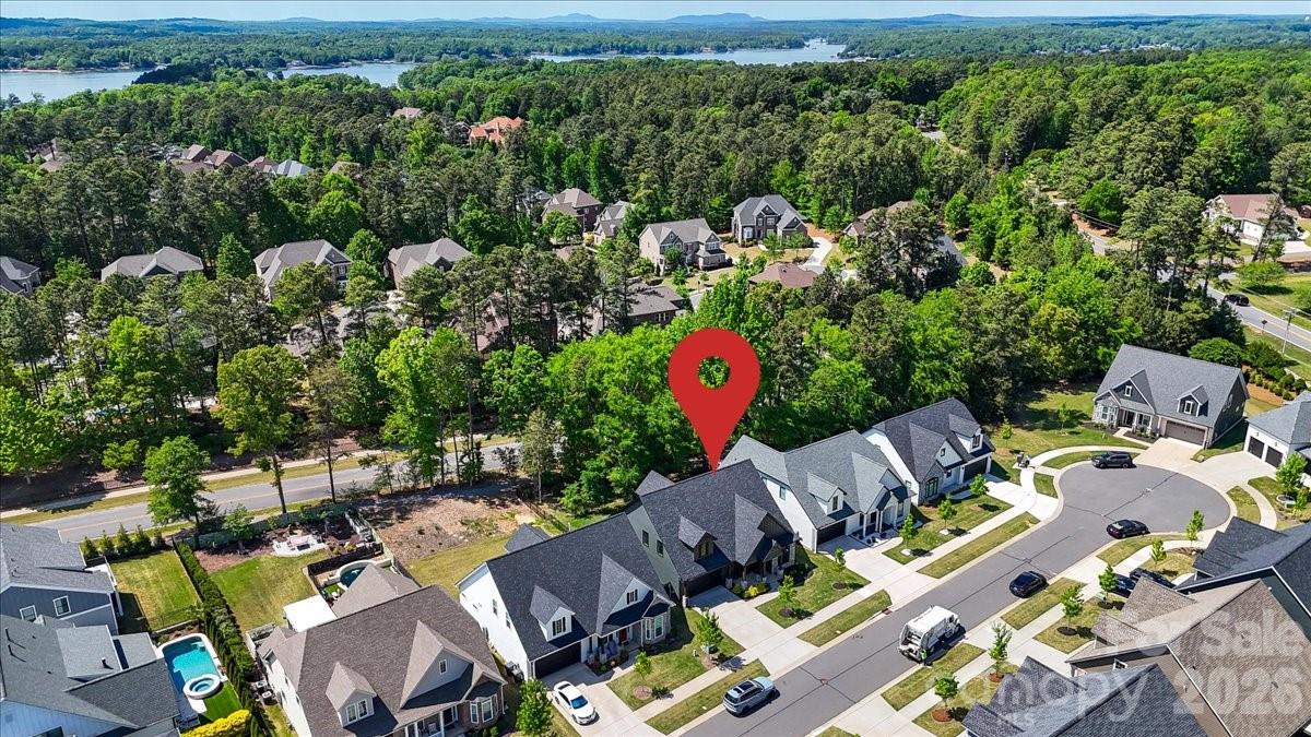 14125 Shelburne Village Drive — Charlotte
