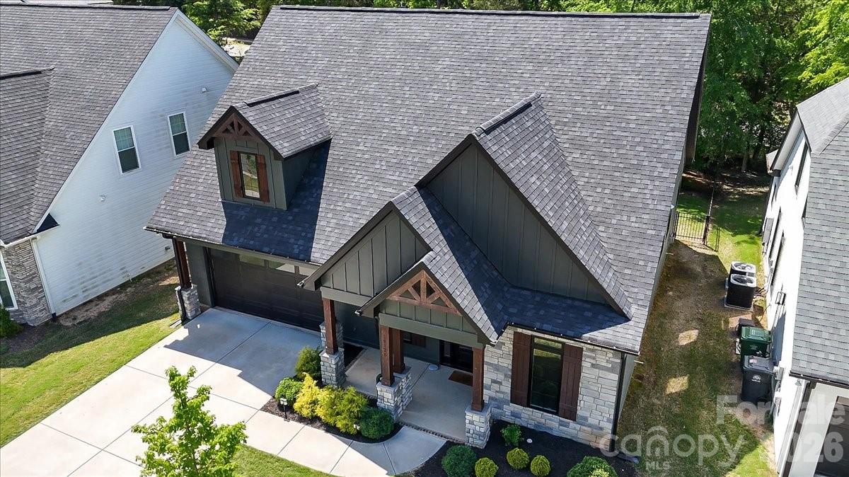 14125 Shelburne Village Drive — Charlotte