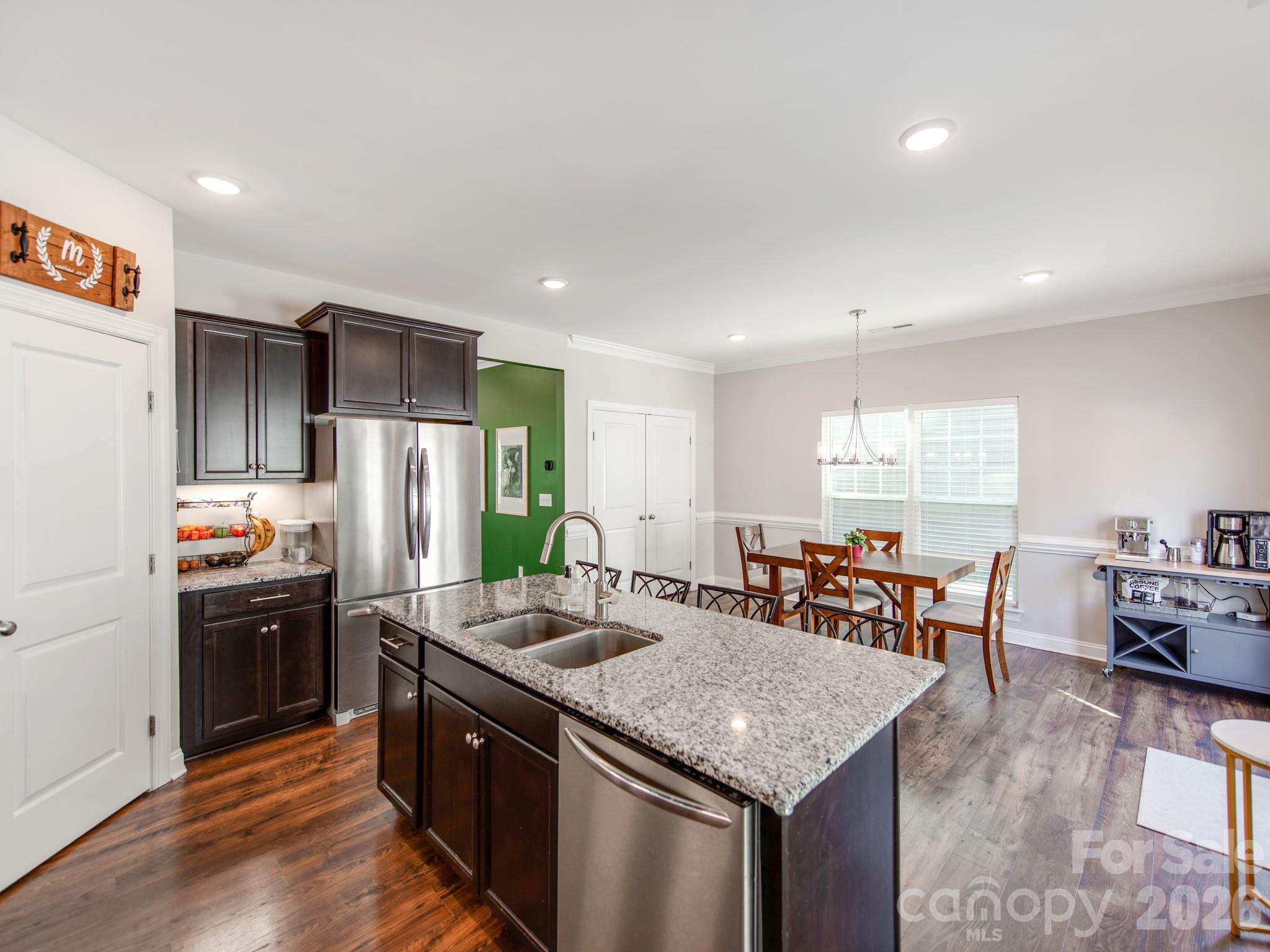 8753 Aspinwall Drive — Charlotte