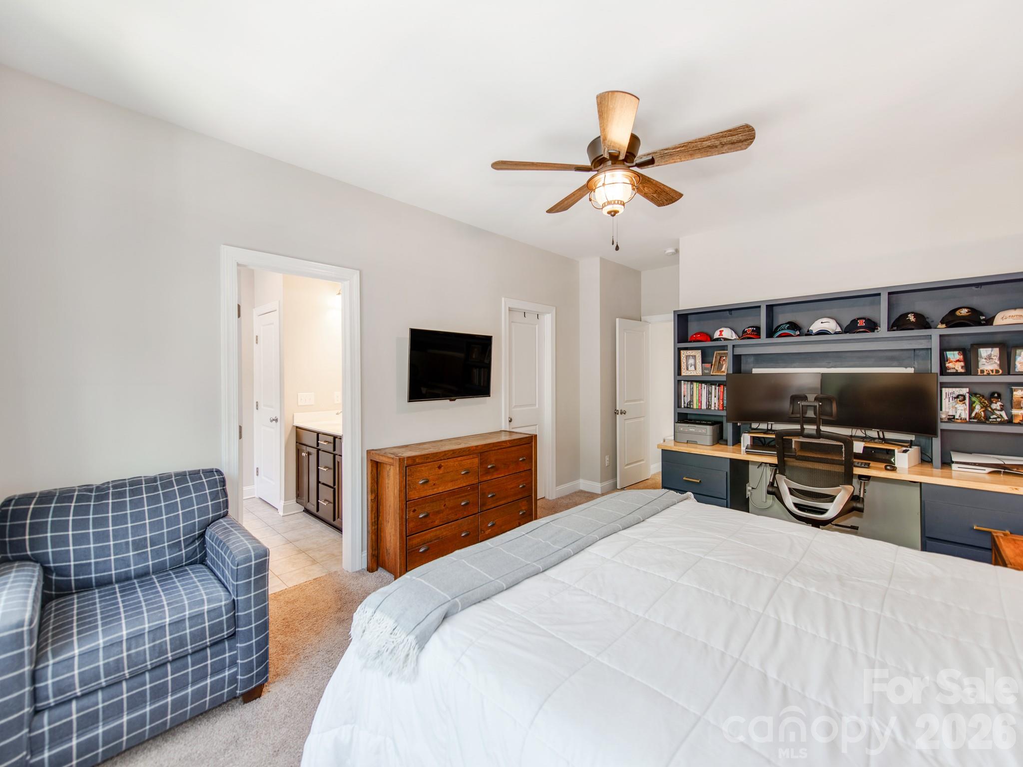 8753 Aspinwall Drive — Charlotte