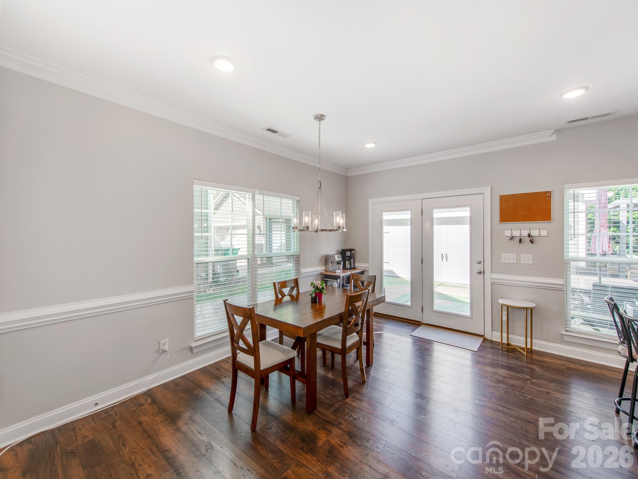 8753 Aspinwall Drive — Charlotte