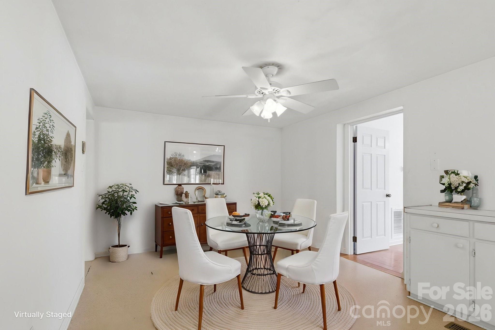 1480 21st Street NE — Hickory