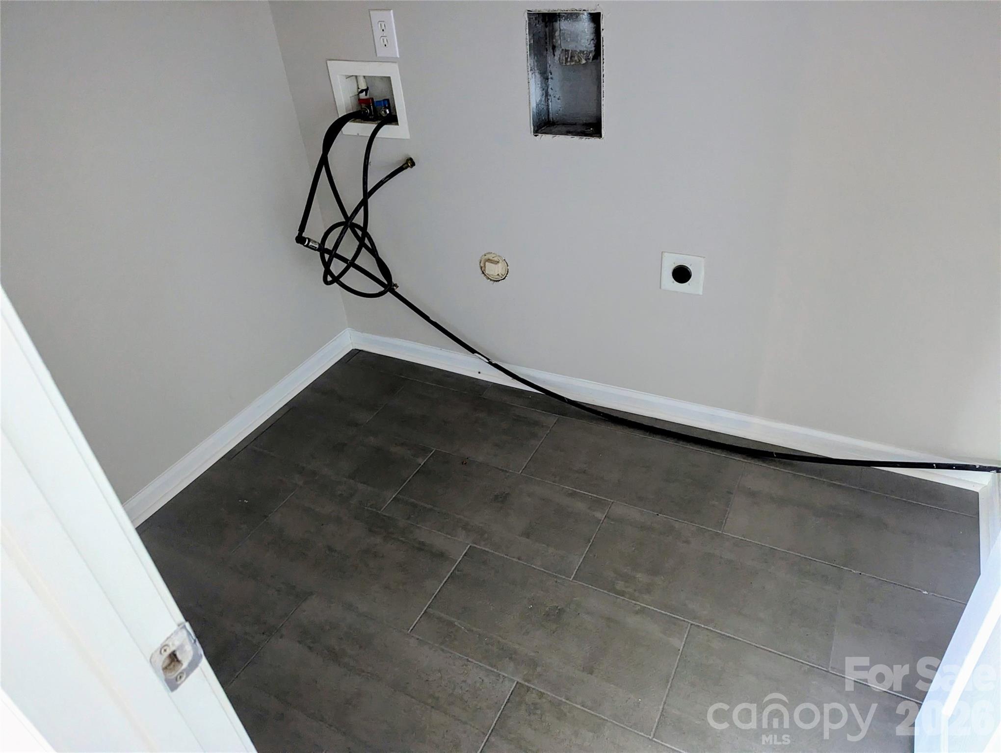 10932 Stone Trail Road — Charlotte