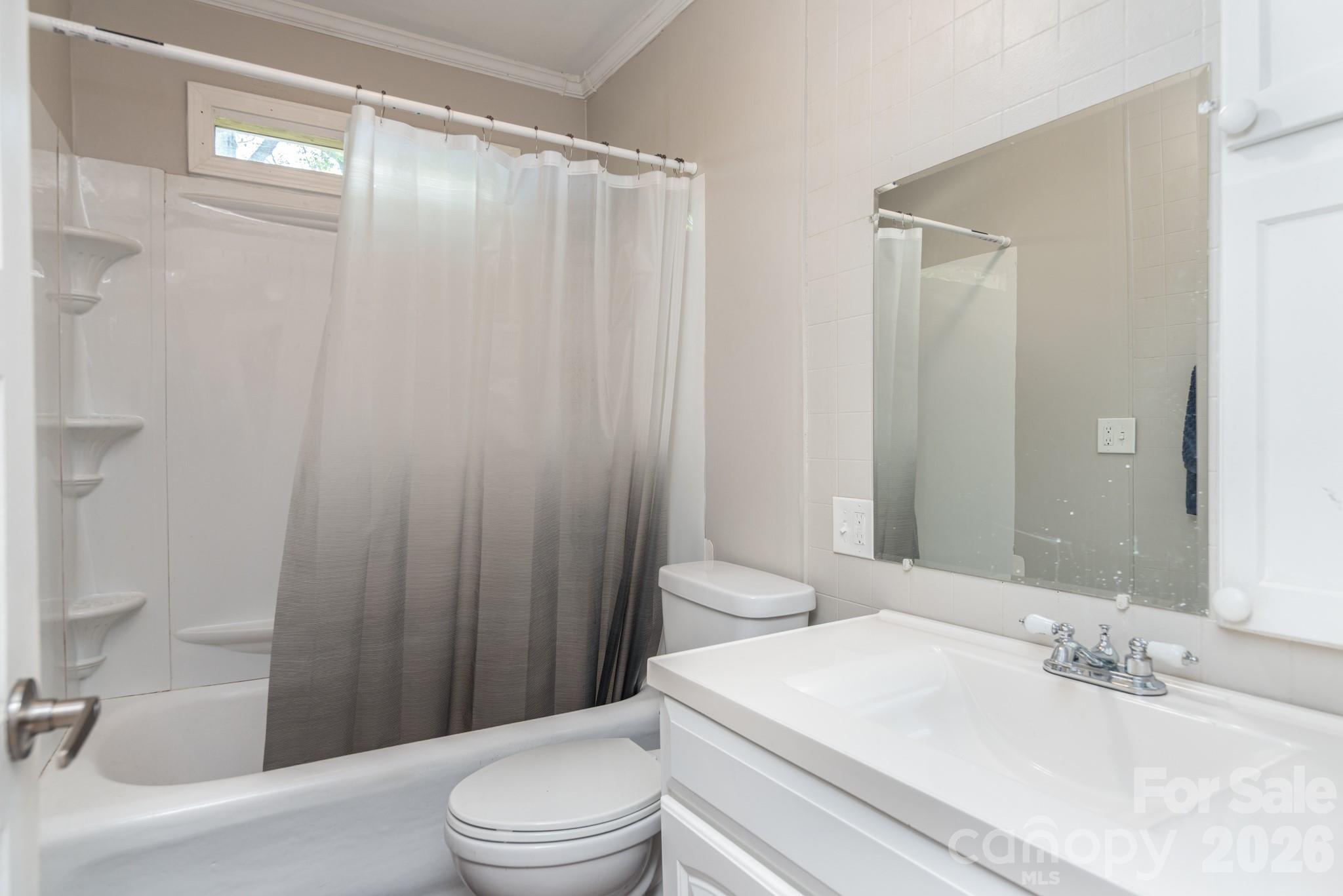 109 Hillcrest Drive — Bessemer City