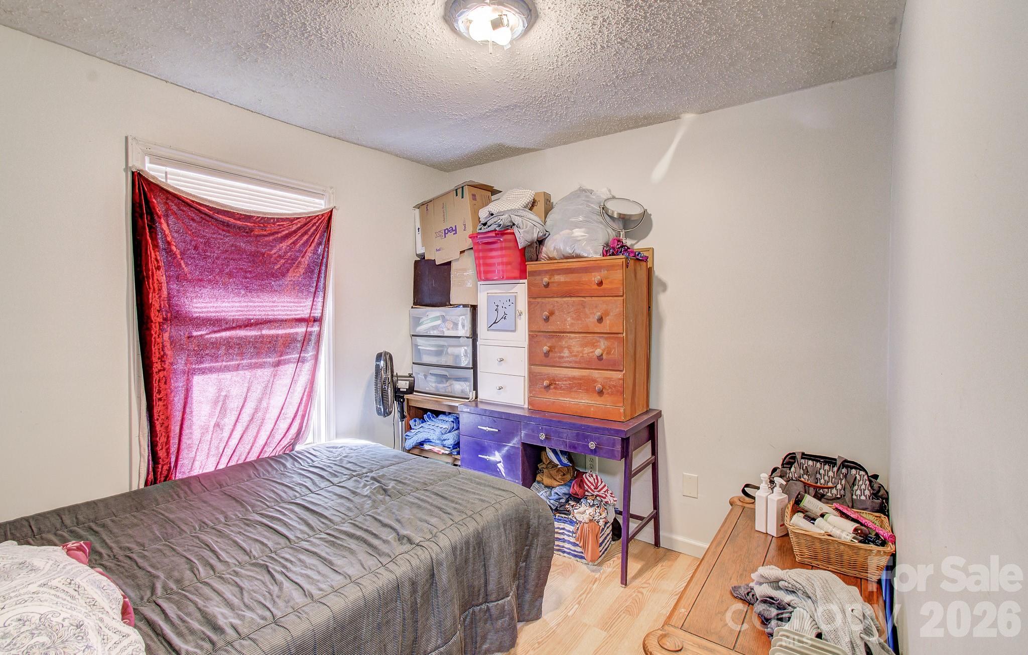 6 Lands End Drive — Candler