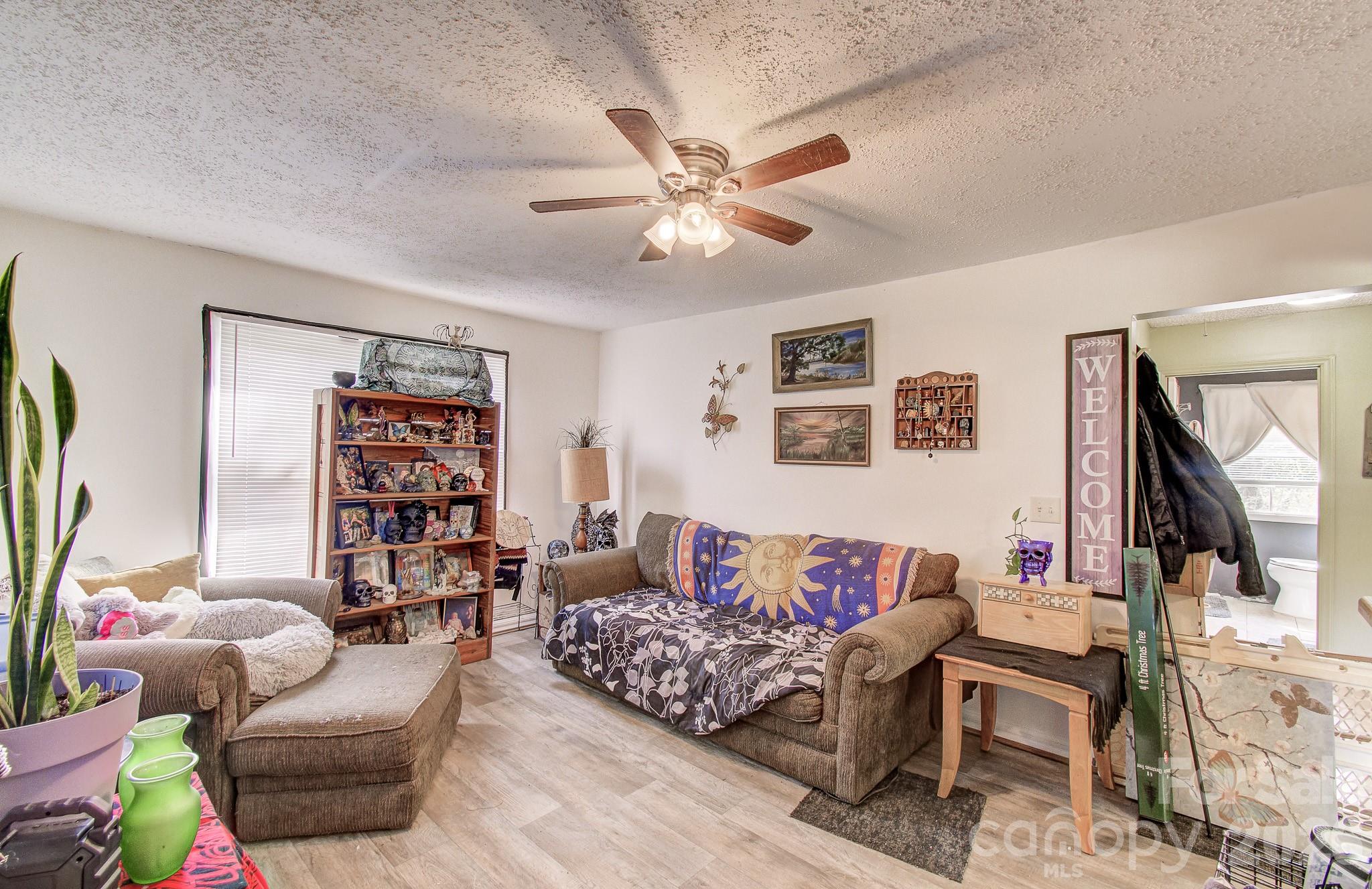 6 Lands End Drive — Candler