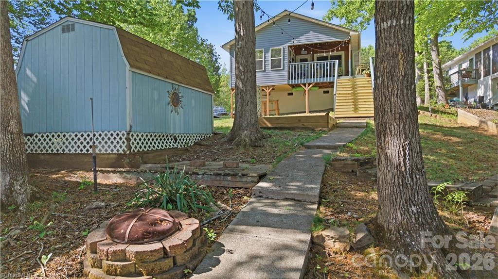 1010 Riverview Road — Lexington