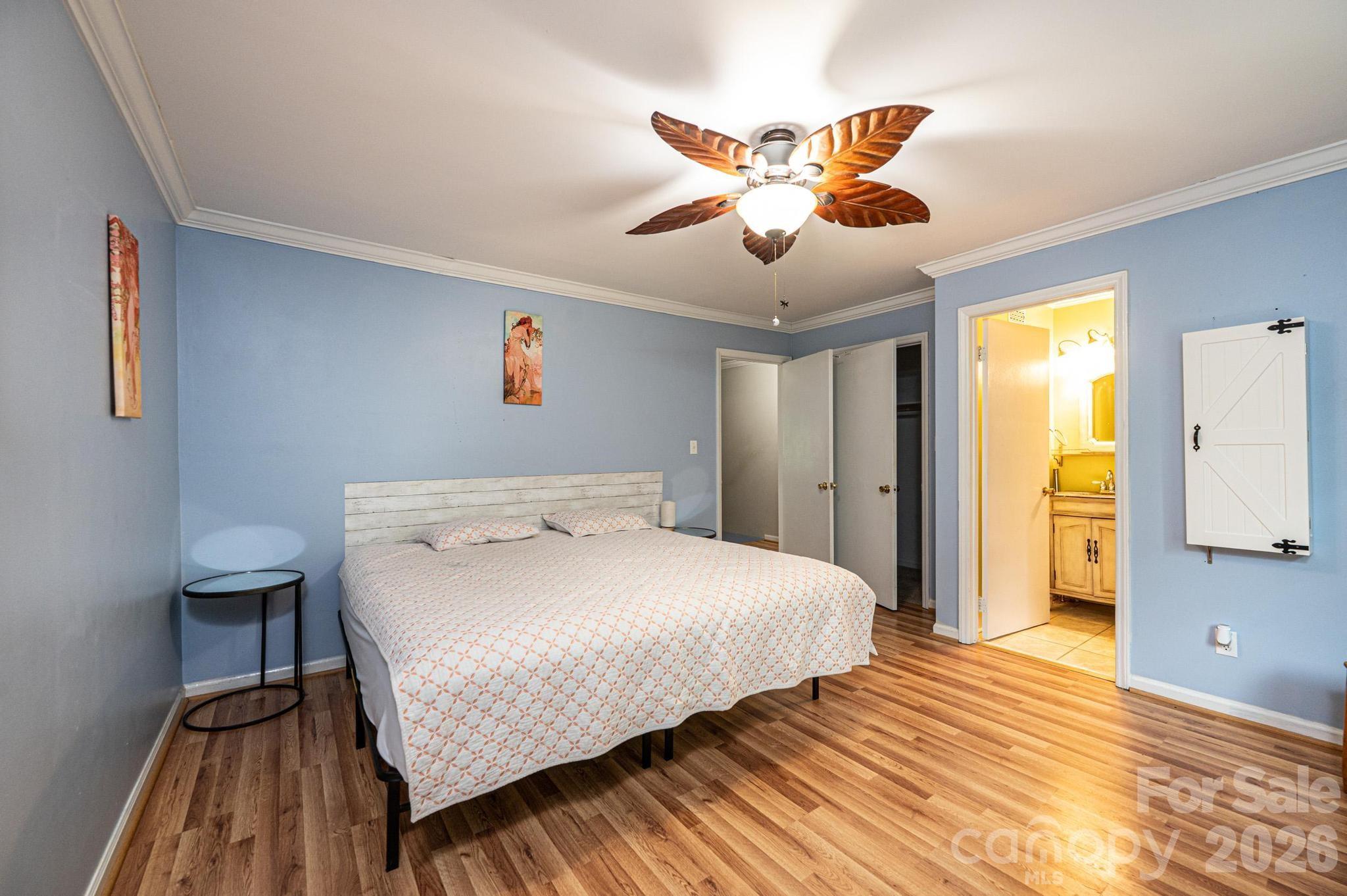 826 6th Street NW #4 — Hickory