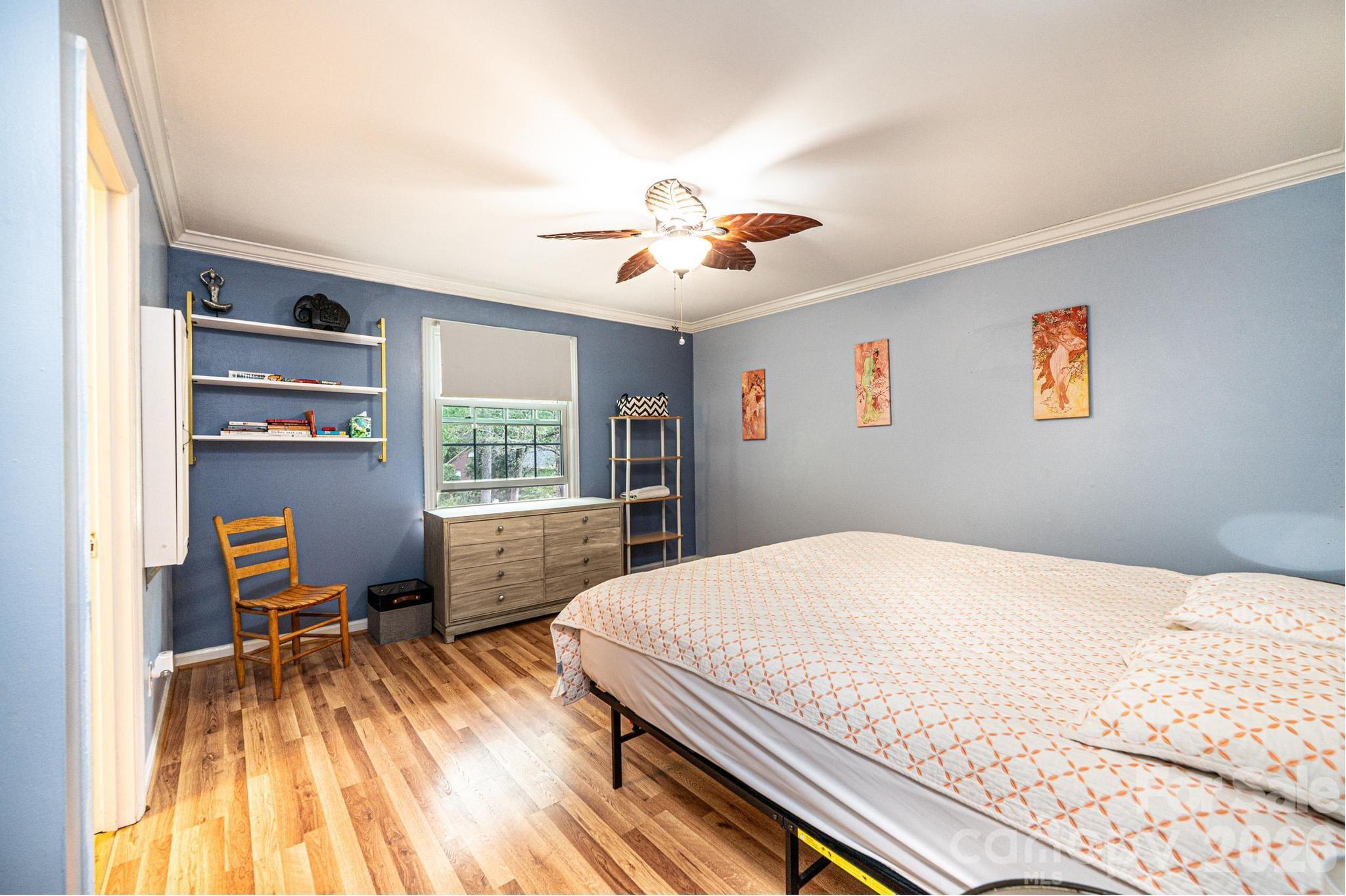 826 6th Street NW #4 — Hickory