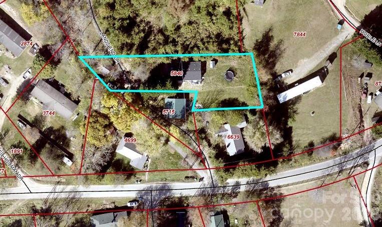 10 Lands End Drive — Candler
