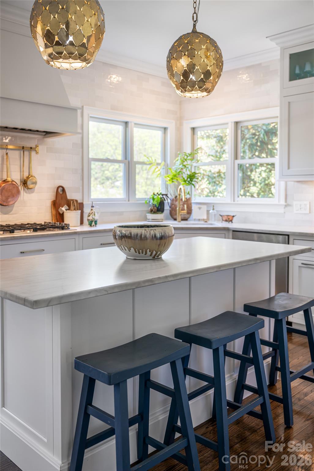 38 Pine Acre Boulevard — Asheville