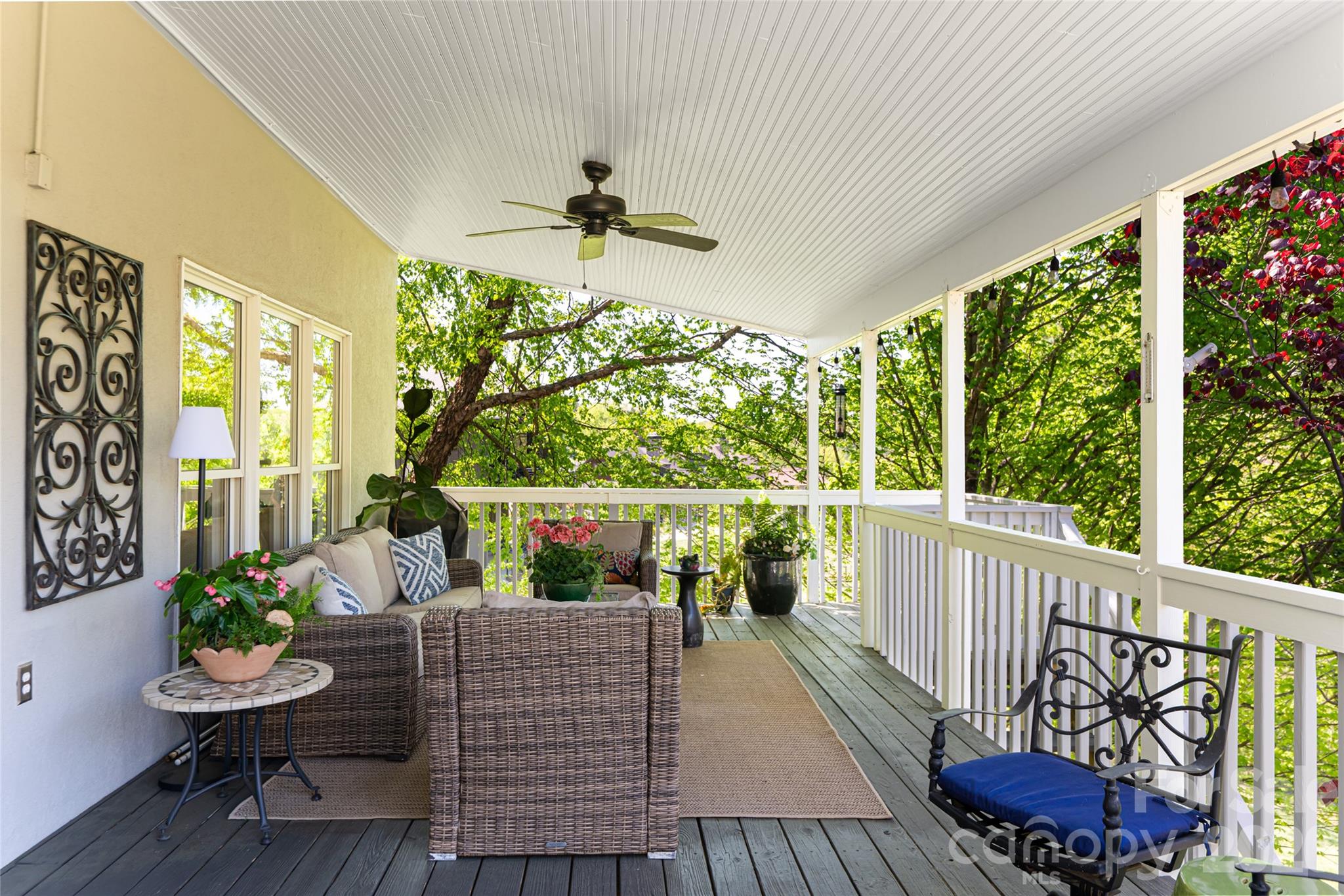 38 Pine Acre Boulevard — Asheville