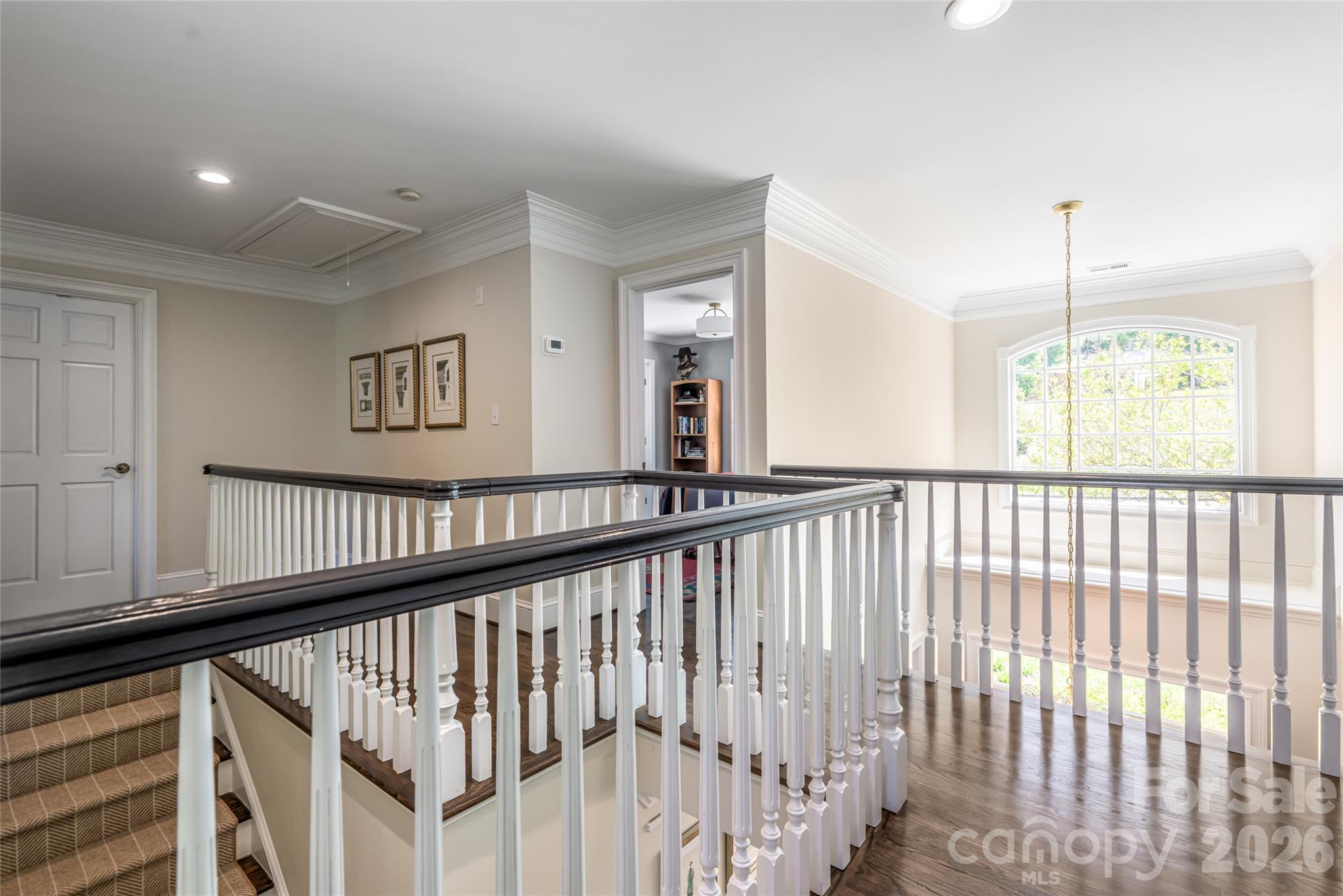 38 Pine Acre Boulevard — Asheville