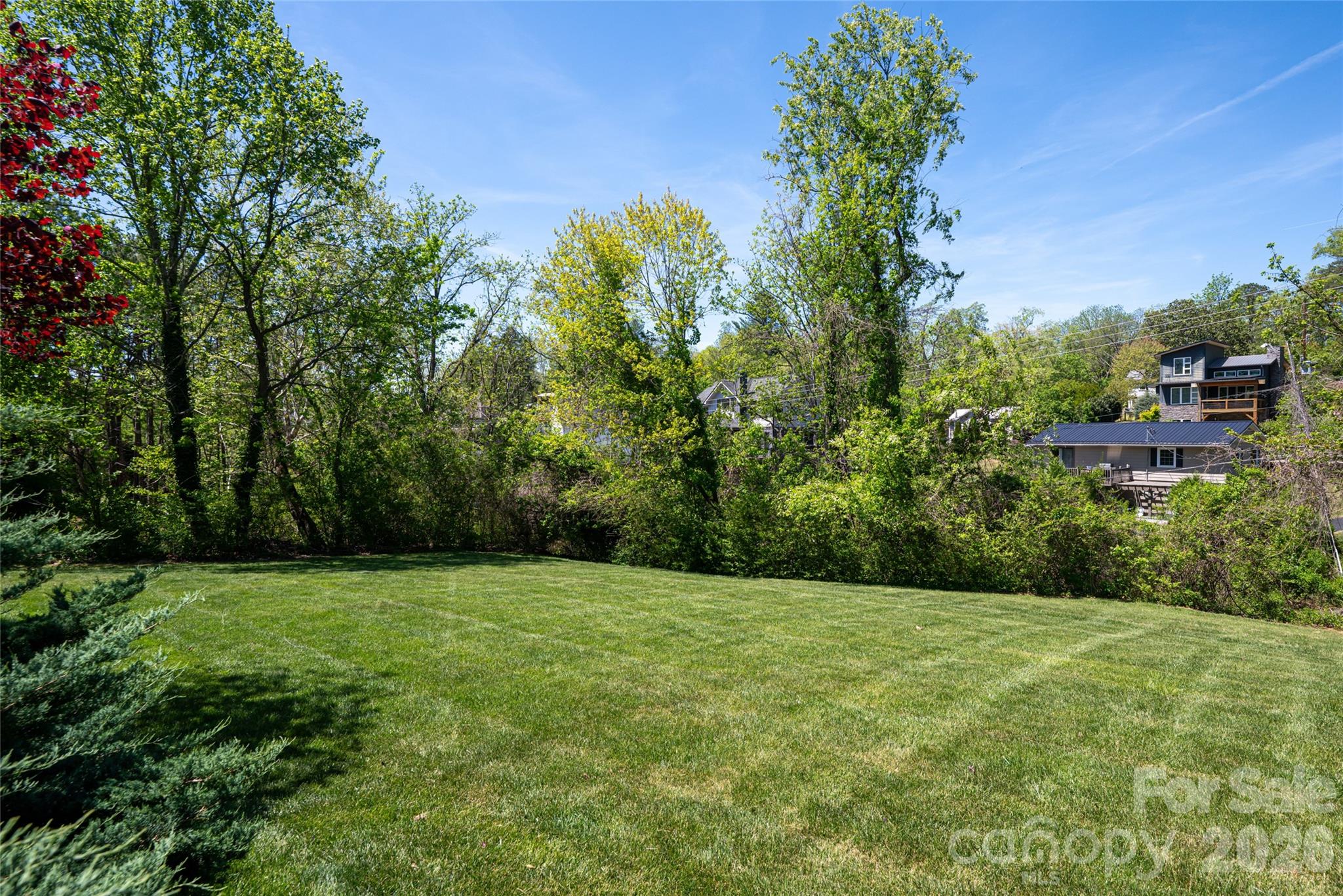 38 Pine Acre Boulevard — Asheville