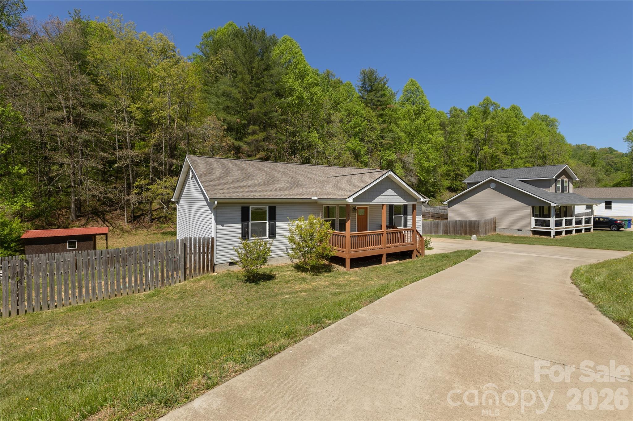 3674 New Leicester Highway — Leicester