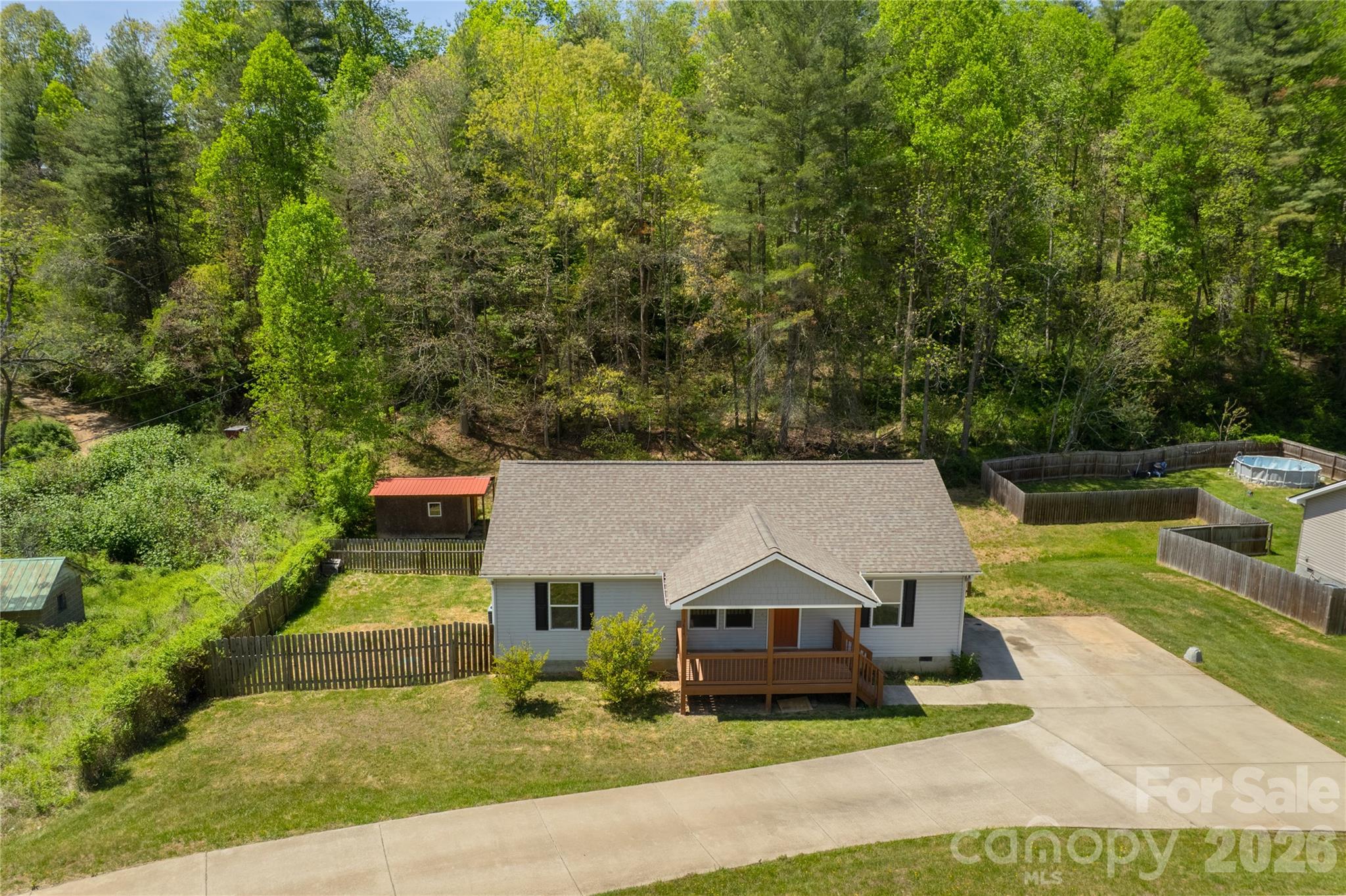 3674 New Leicester Highway — Leicester