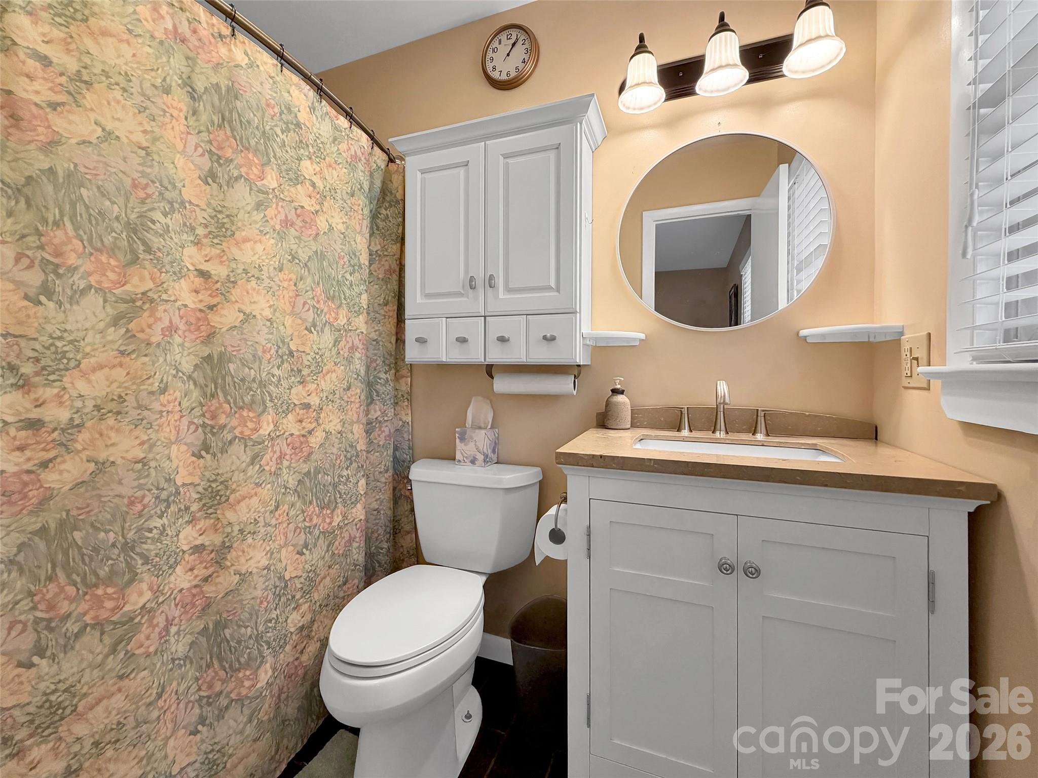 96 Garden Court — Maggie Valley