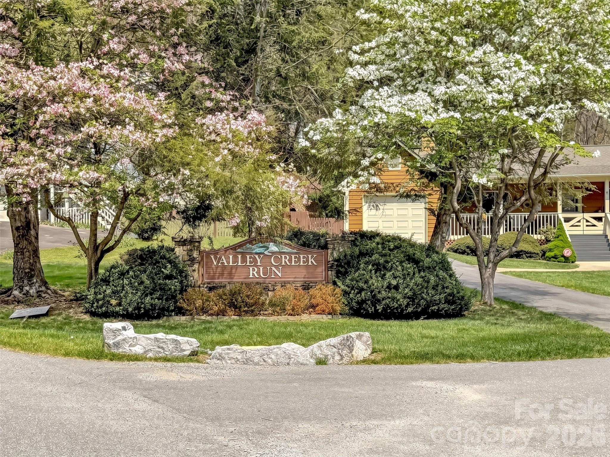 96 Garden Court — Maggie Valley