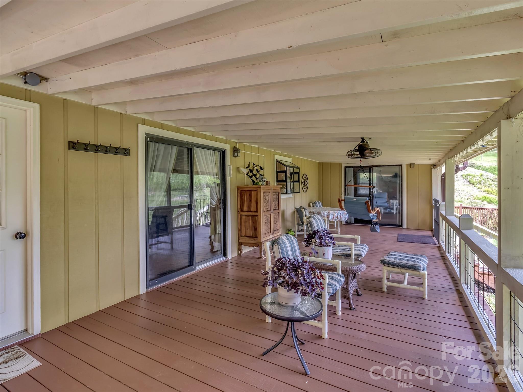 96 Garden Court — Maggie Valley