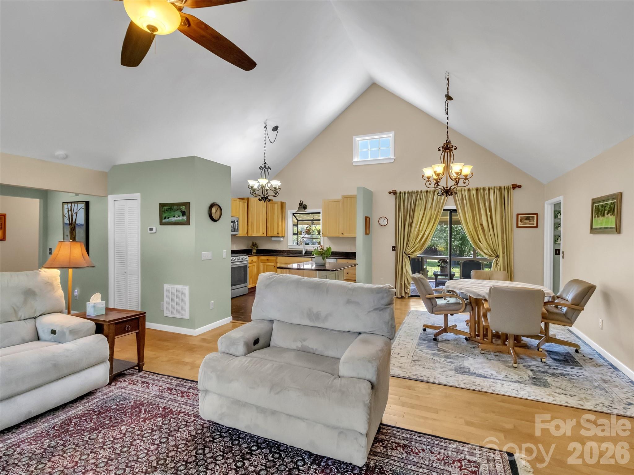 96 Garden Court — Maggie Valley