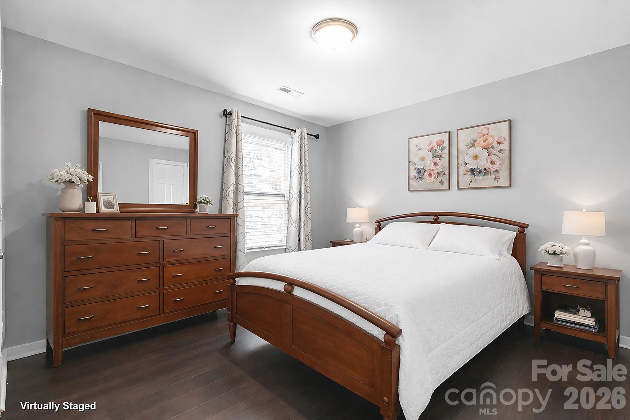 1007 Pine Bark Place — Matthews