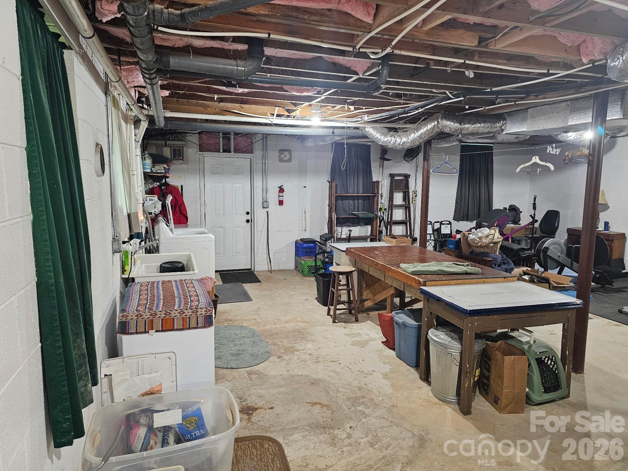 3441 Spencer Heights Place — Lenoir
