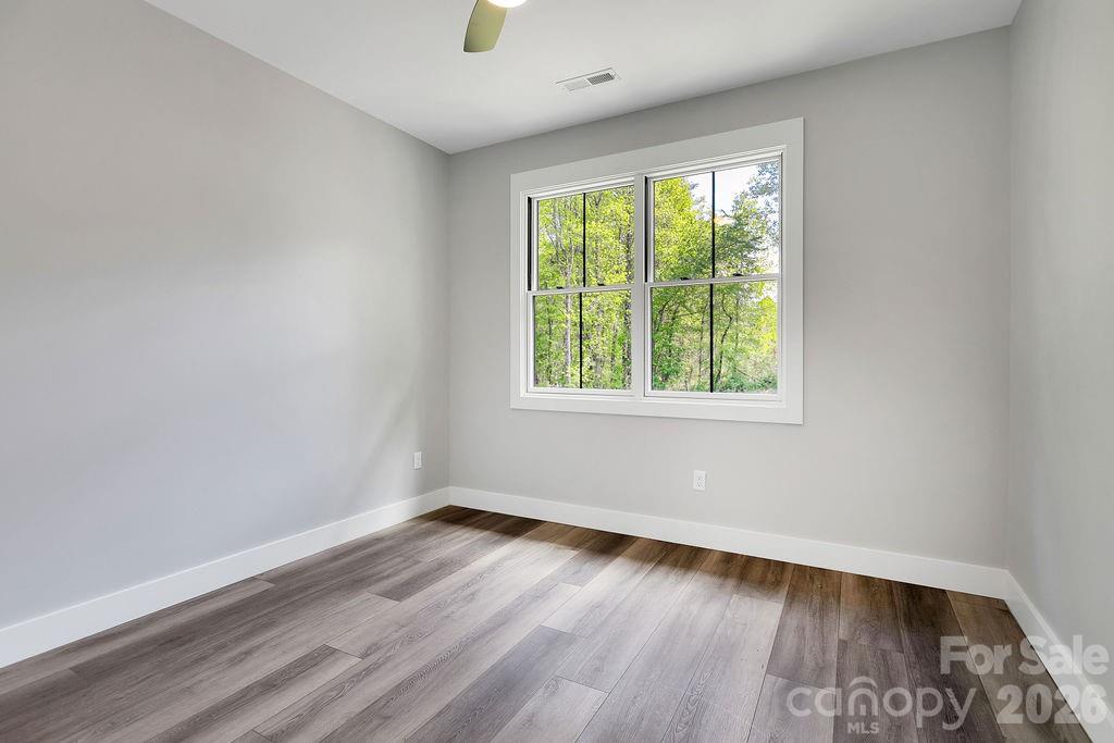 404 High Ridge Drive — Mills River
