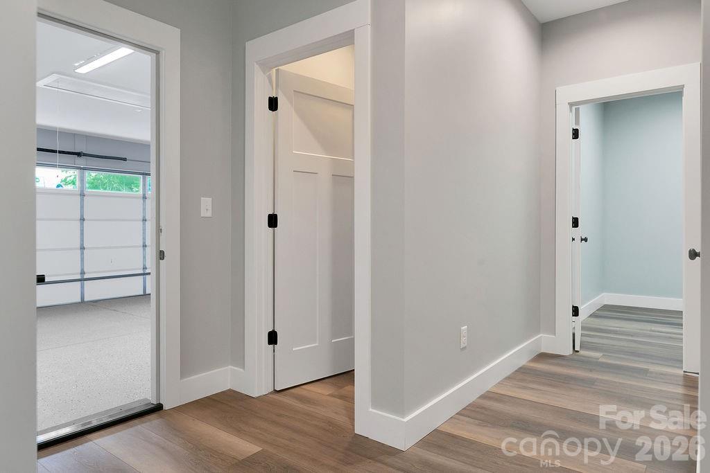 404 High Ridge Drive — Mills River