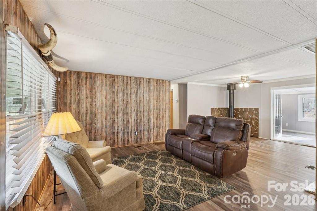 920 Dewitt Helms Road — Monroe