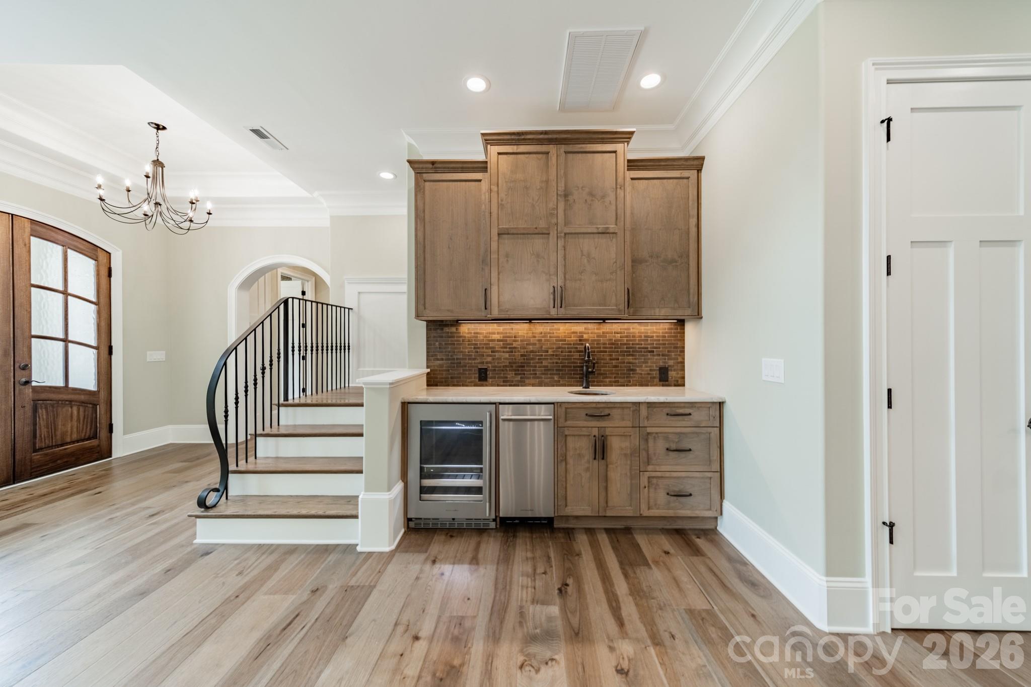 519 Winding Way #5 — Belmont